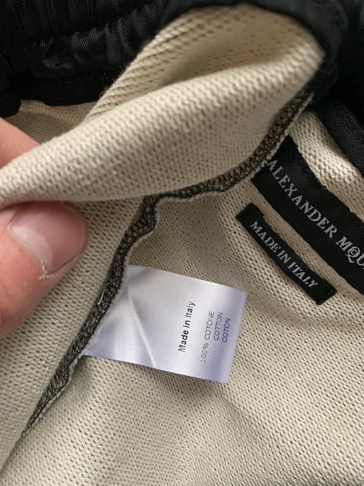 Alexander McQueen Jogger Trousers in Grey Size US 36 / EU 52 - 16 Thumbnail