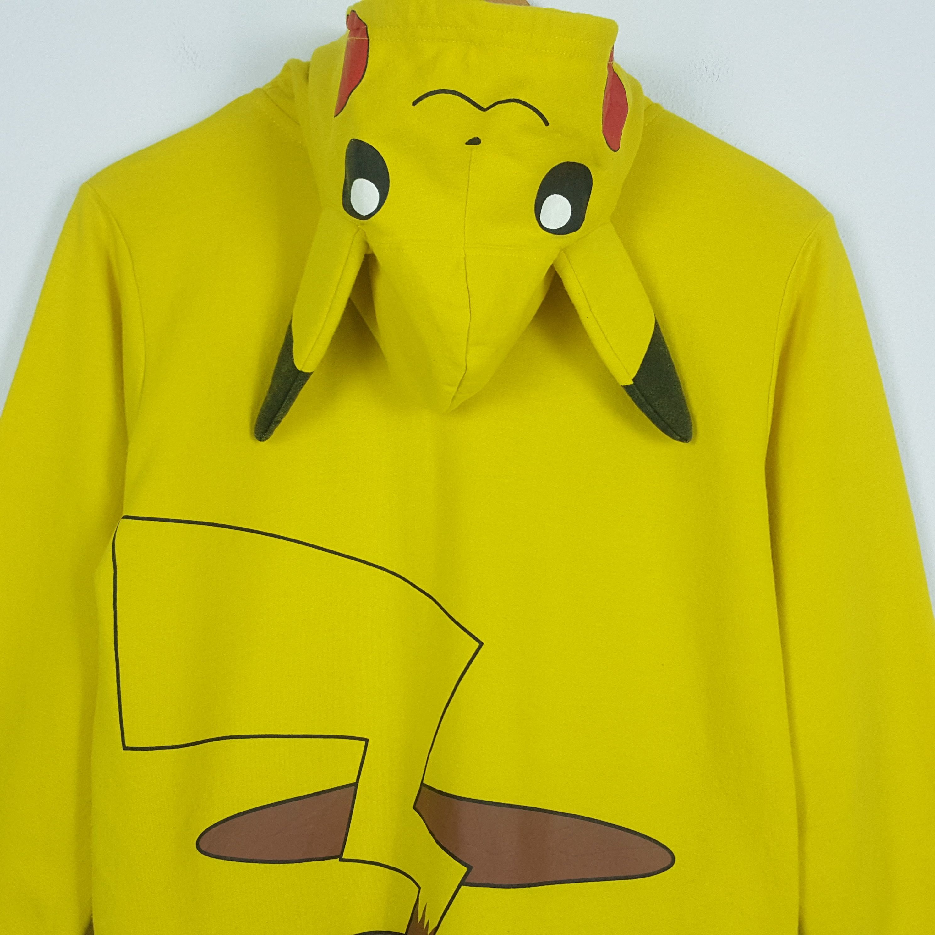 Cartoon Network × Pokemon × Vintage Vintage Pokémon Character Design Pikachu Hoodies Size US M / EU 48-50 / 2 - 6 Thumbnail