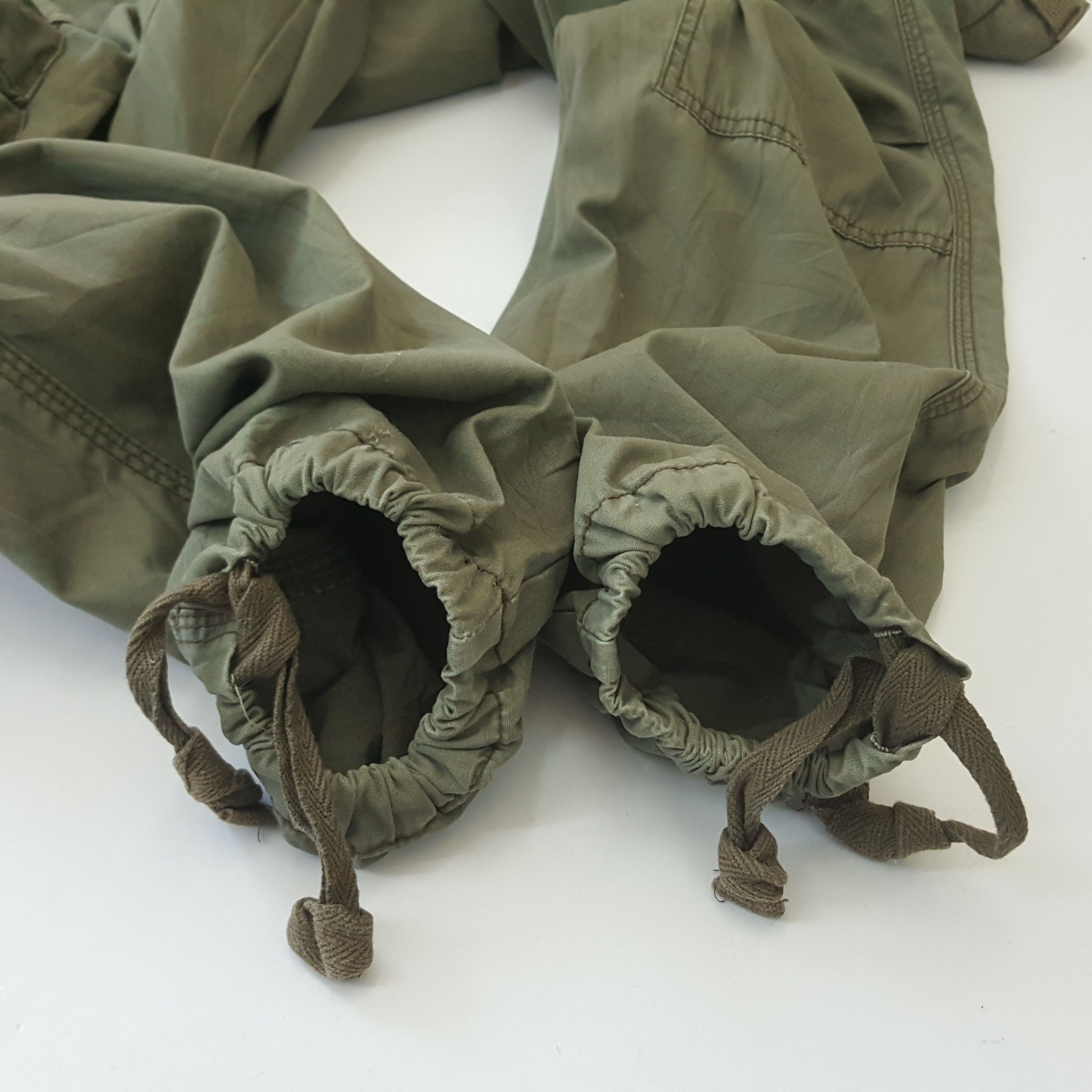Japanese Brand × Vintage Vintage Surplus Japanese Brand Cargo Tactical Pocket Pants Size US 37 - 16 Thumbnail