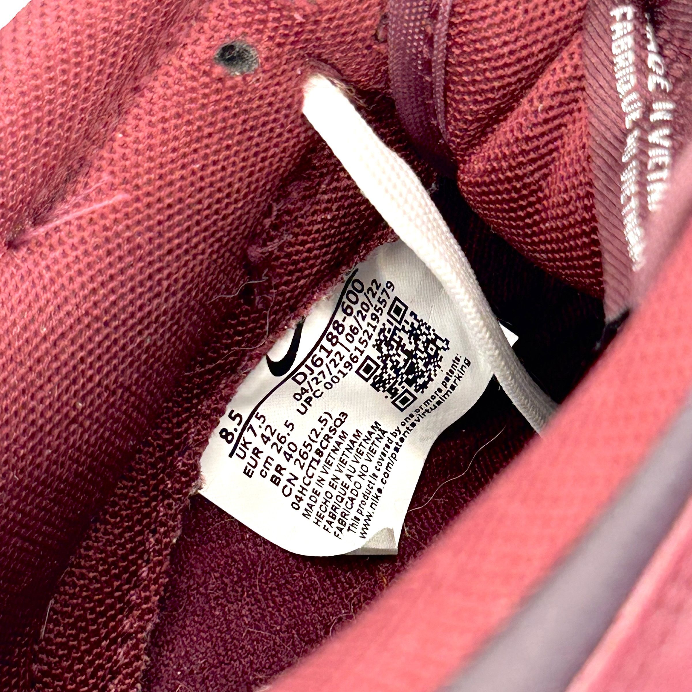Nike Dunk Low Maroon/White Size US 8.5 / EU 41-42 - 14 Thumbnail