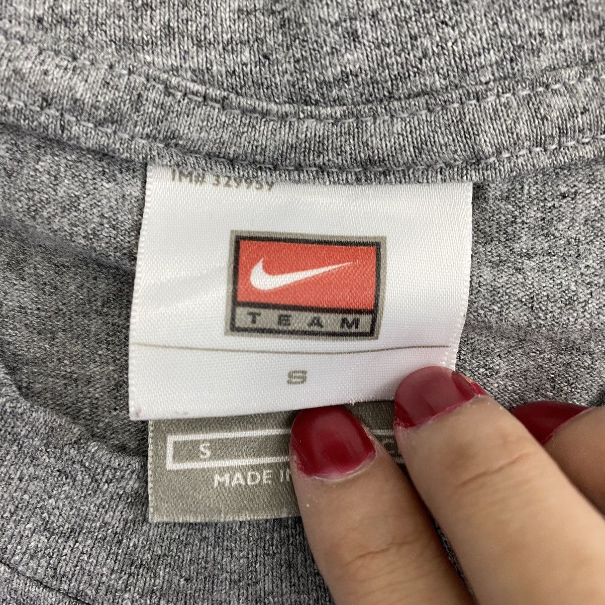 Nike × Vintage Vintage 90s NIKE TEAM USA Centre Logo Print Grey ShortSleeve Size US S / EU 44-46 / 1 - 5 Thumbnail
