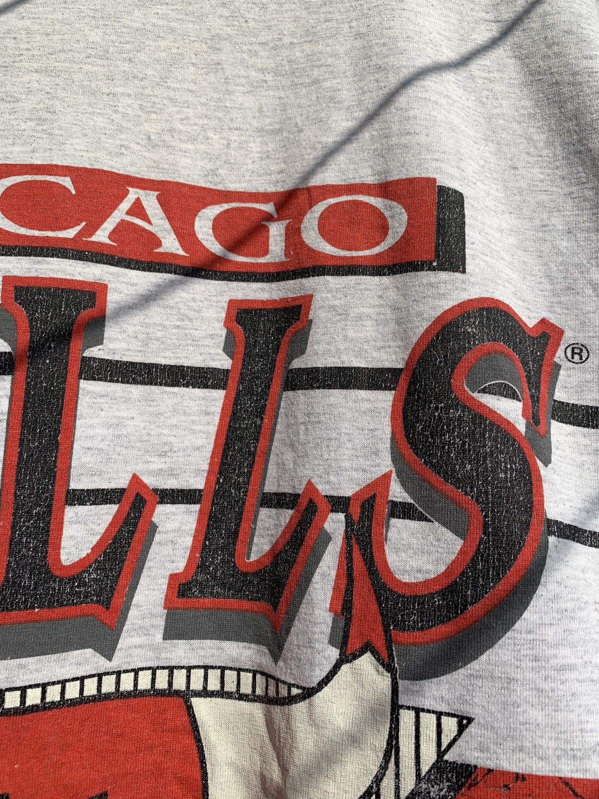NBA 1992 Vintage Chicago Bulls World Champions NBA Changes Tee Size US XL / EU 56 / 4 - 16 Thumbnail