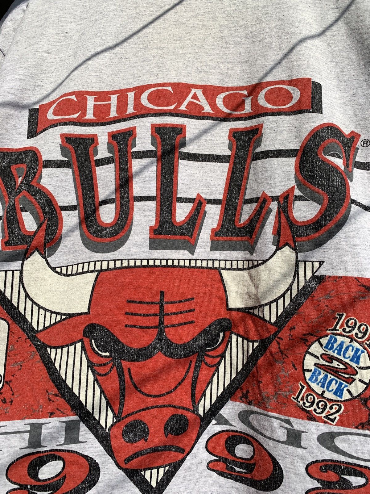 NBA 1992 Vintage Chicago Bulls World Champions NBA Changes Tee Size US XL / EU 56 / 4 - 15 Thumbnail