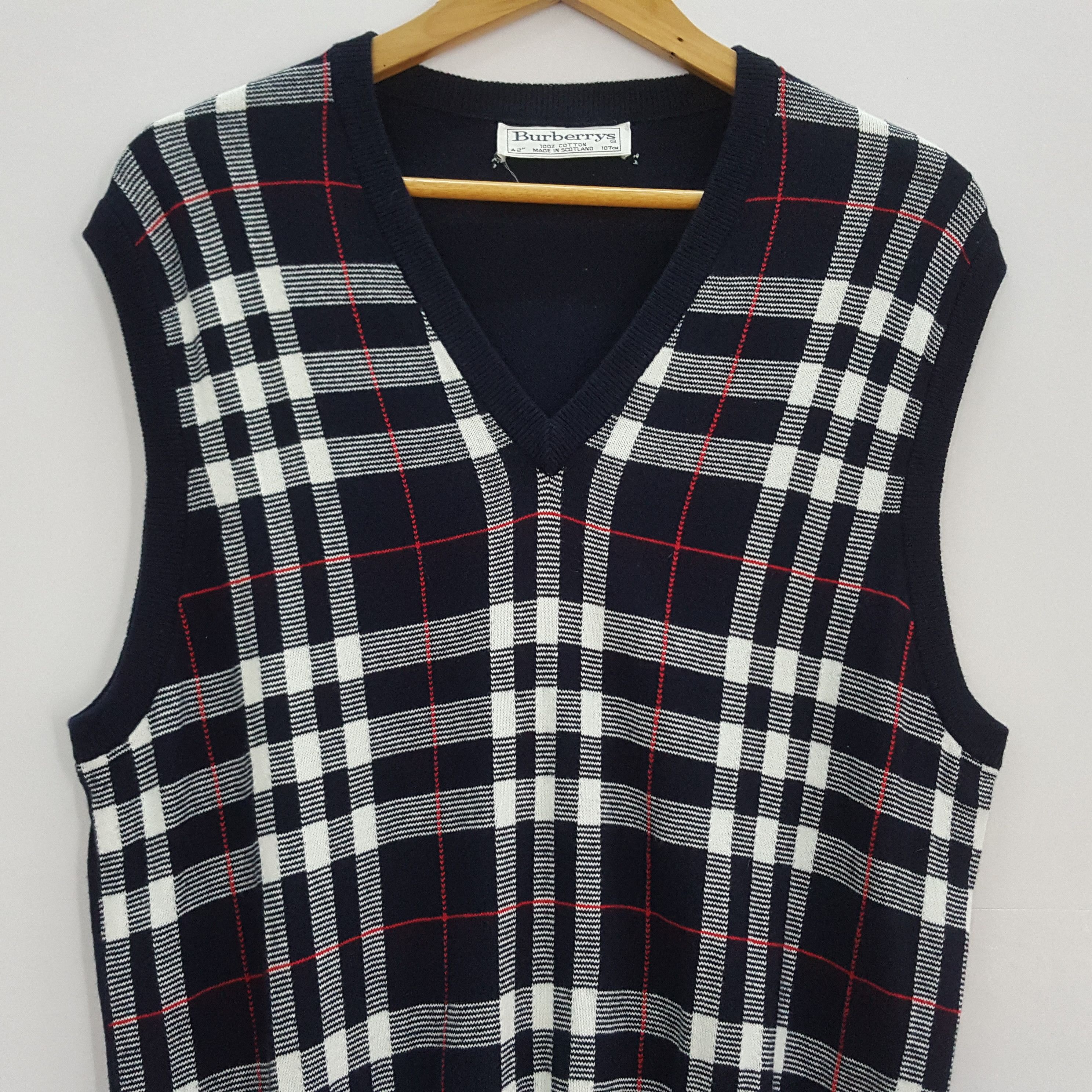 Burberry × Vintage Vintage Burberrys nova check casual vest made Scotland Size US L / EU 52-54 / 3 - 2 Thumbnail