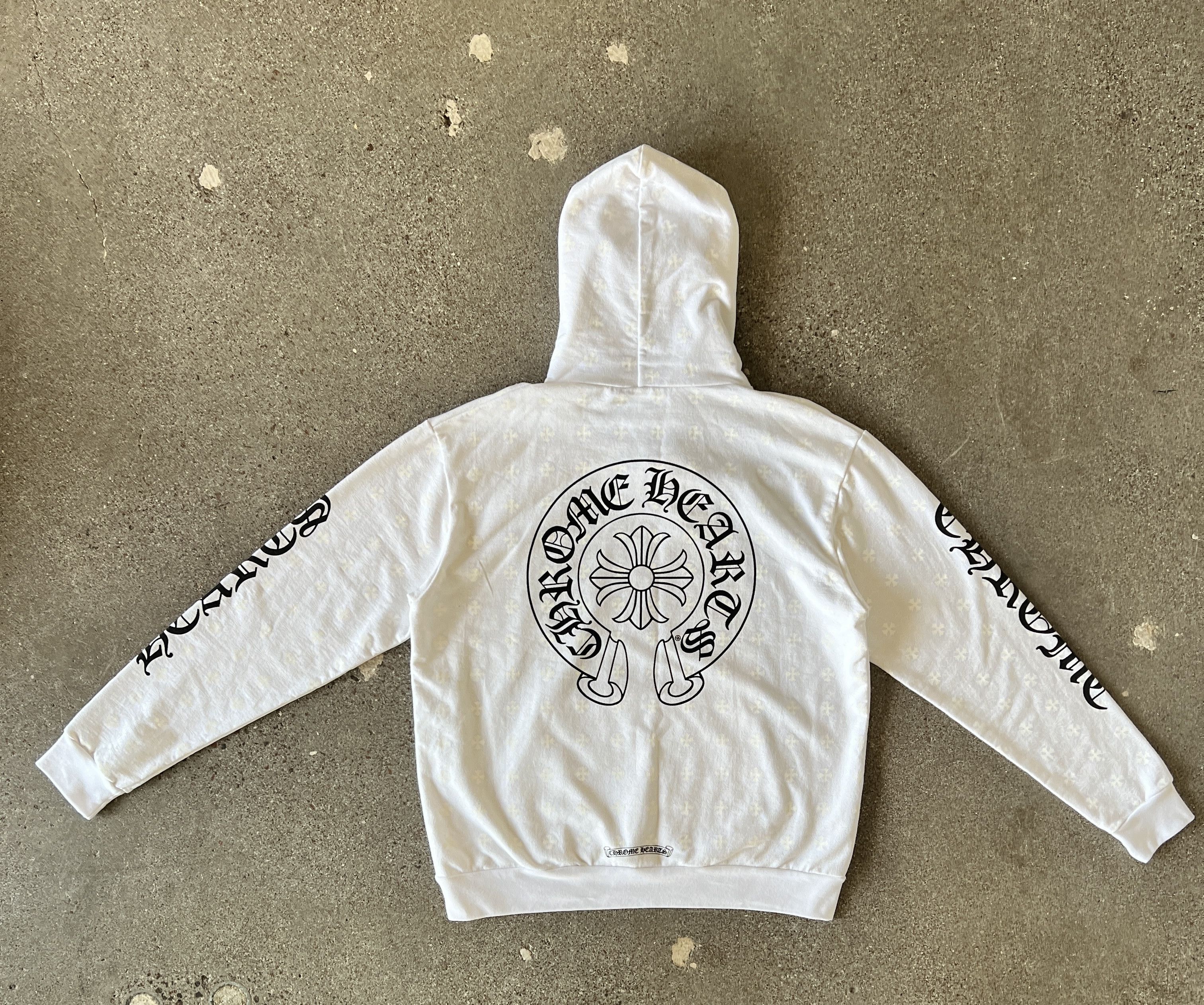 Chrome Hearts All over print hoodie Size US M / EU 48-50 / 2 - 7 Thumbnail