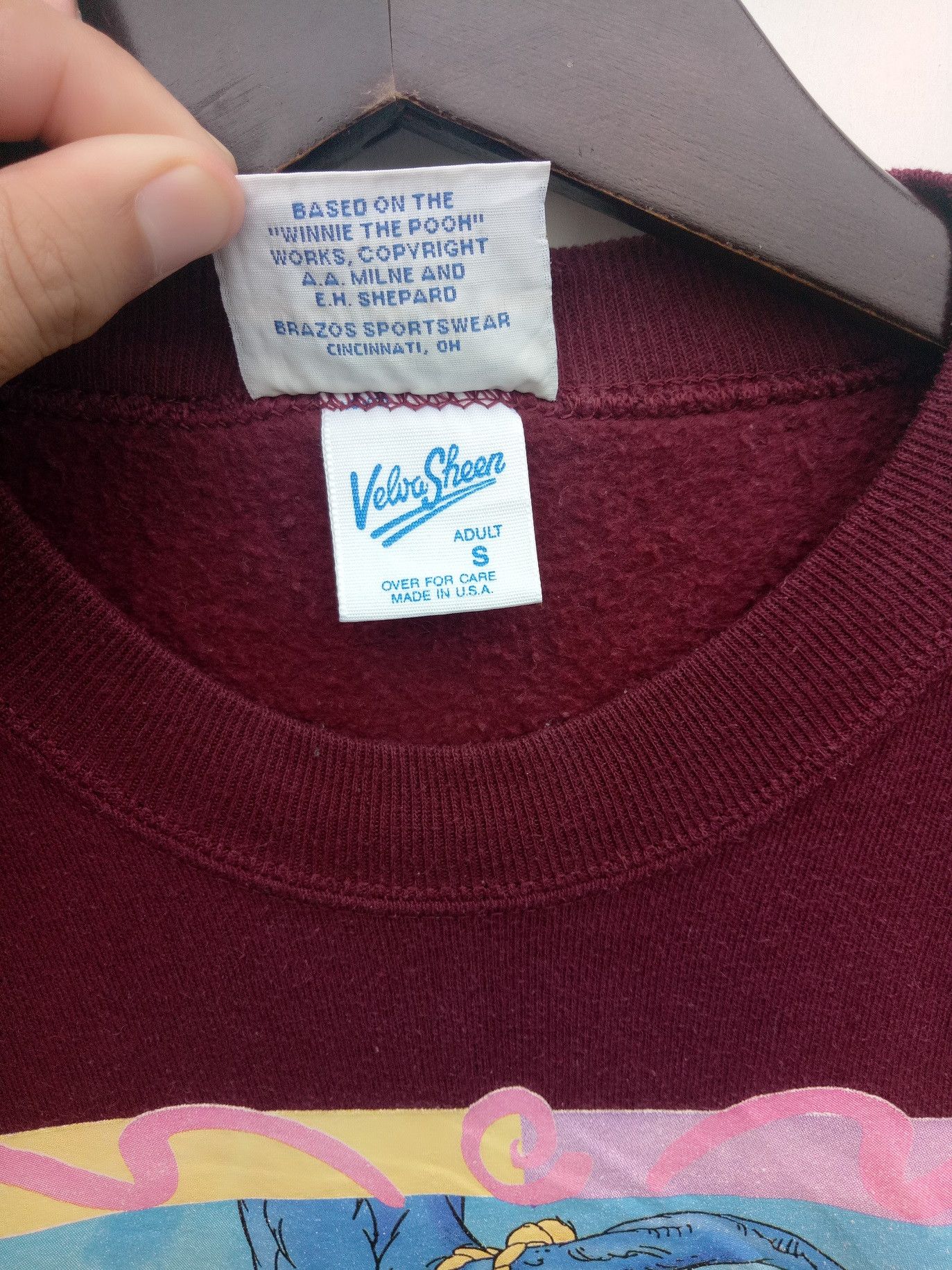 Disney VINTAGE POOH Disney sportswear USA sweatshirt Size US S / EU 44-46 / 1 - 3 Thumbnail