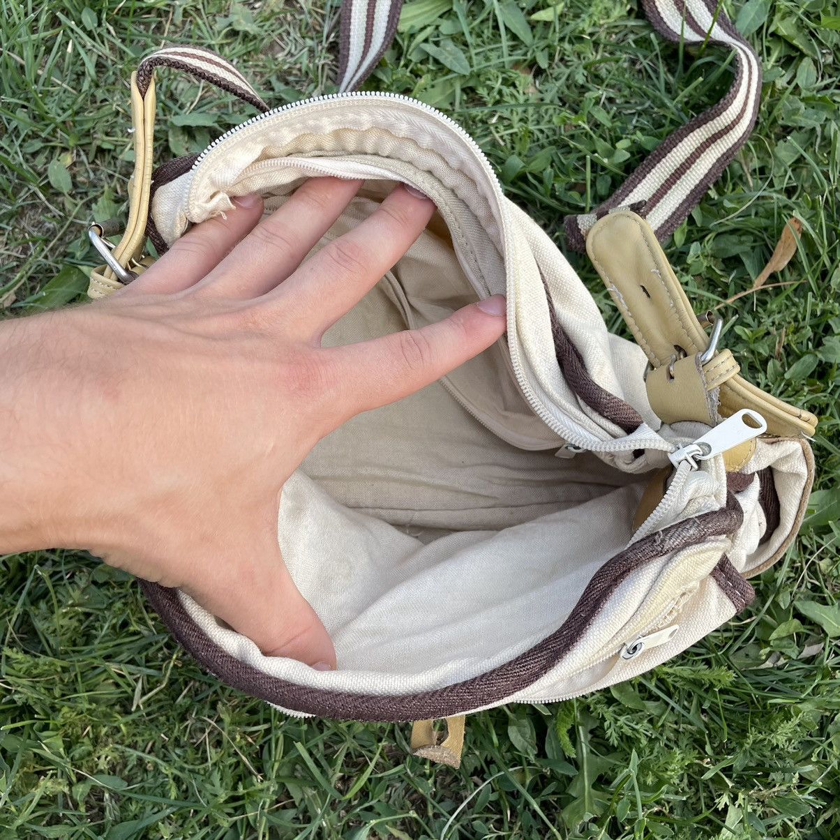 Vintage Vintage Y2K Crossbody Bag Cream Gorpcore Streetwear Boxy OS Size ONE SIZE - 6 Thumbnail