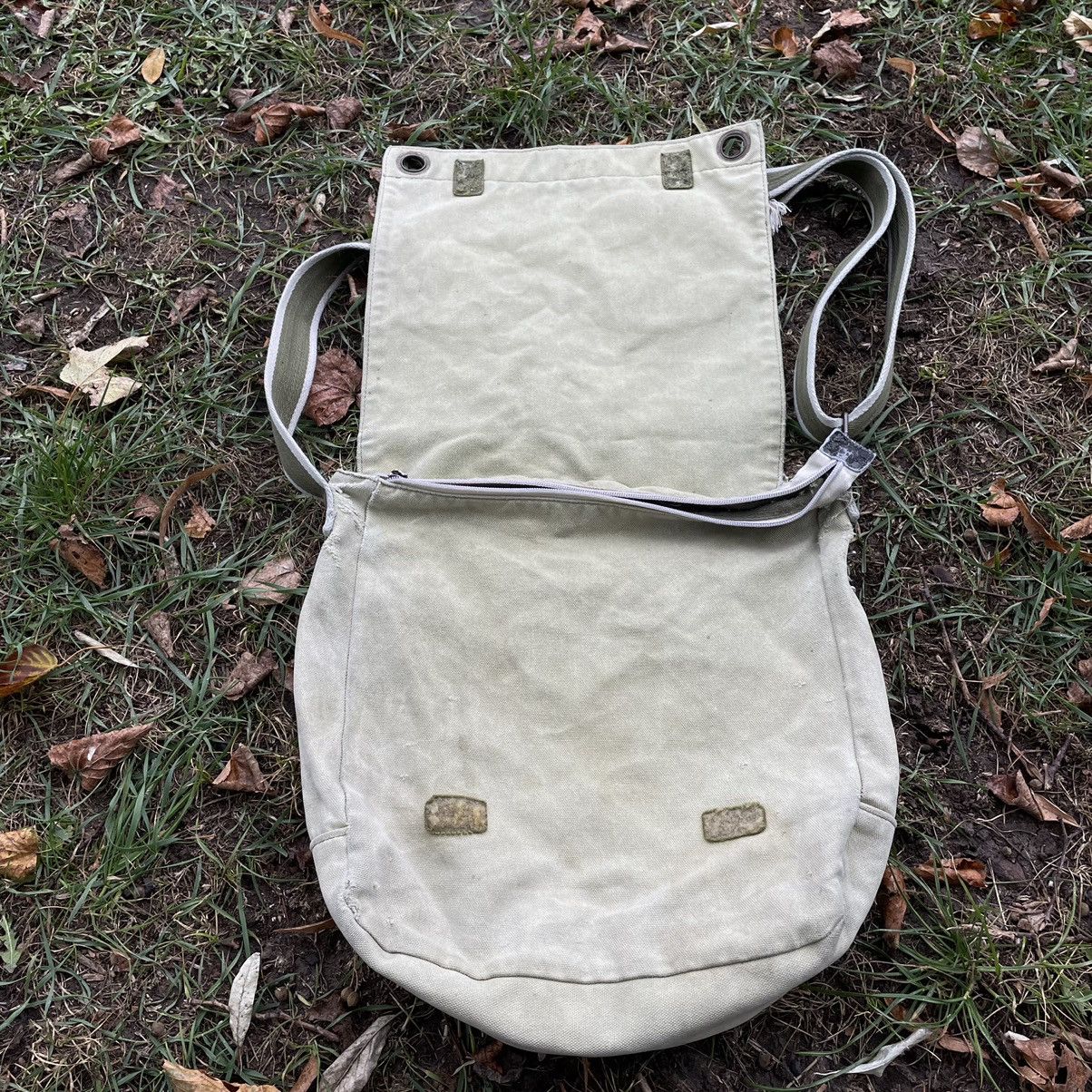 Vintage Vintage Y2K Canvas Crossbody Bag Graphic Patch Cream Slim OS Size ONE SIZE - 4 Thumbnail