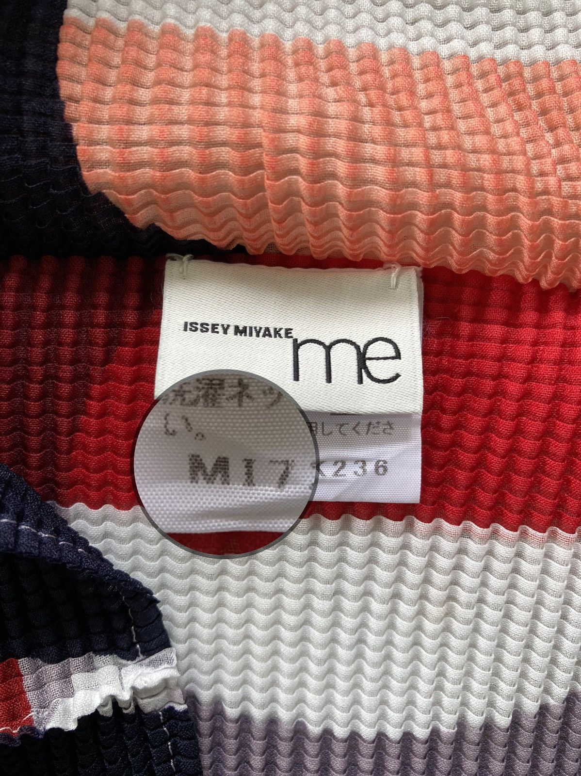 Designer × Japanese Brand × Pleats Please Issey Miyake Lady Issey Miyake Me Pleat Spring Fabric Tee Size M / US 6-8 / IT 42-44 - 8 Thumbnail