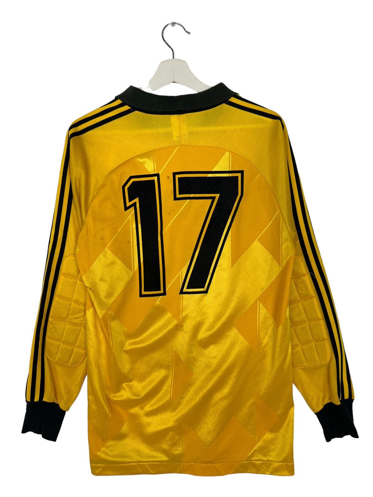 Adidas VINTAGE ADIDAS FOOTBALL JERSEY Size US M / EU 48-50 / 2 - 6 Thumbnail