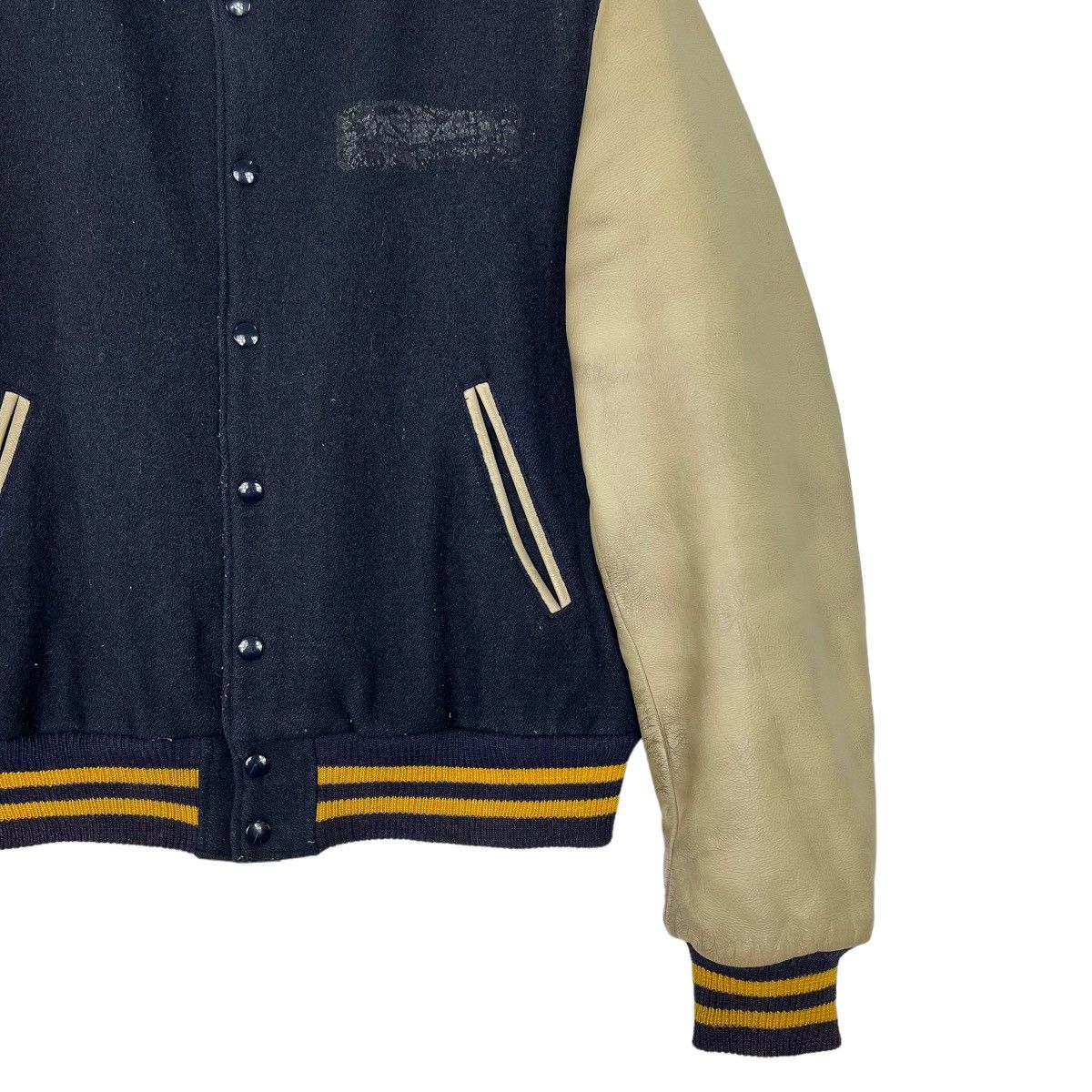 Golden Bear 🔥 VINTAGE GOLDEN BEAR VARSITY BOMBER JACKET MADE IN USA Size US M / EU 48-50 / 2 - 5 Thumbnail