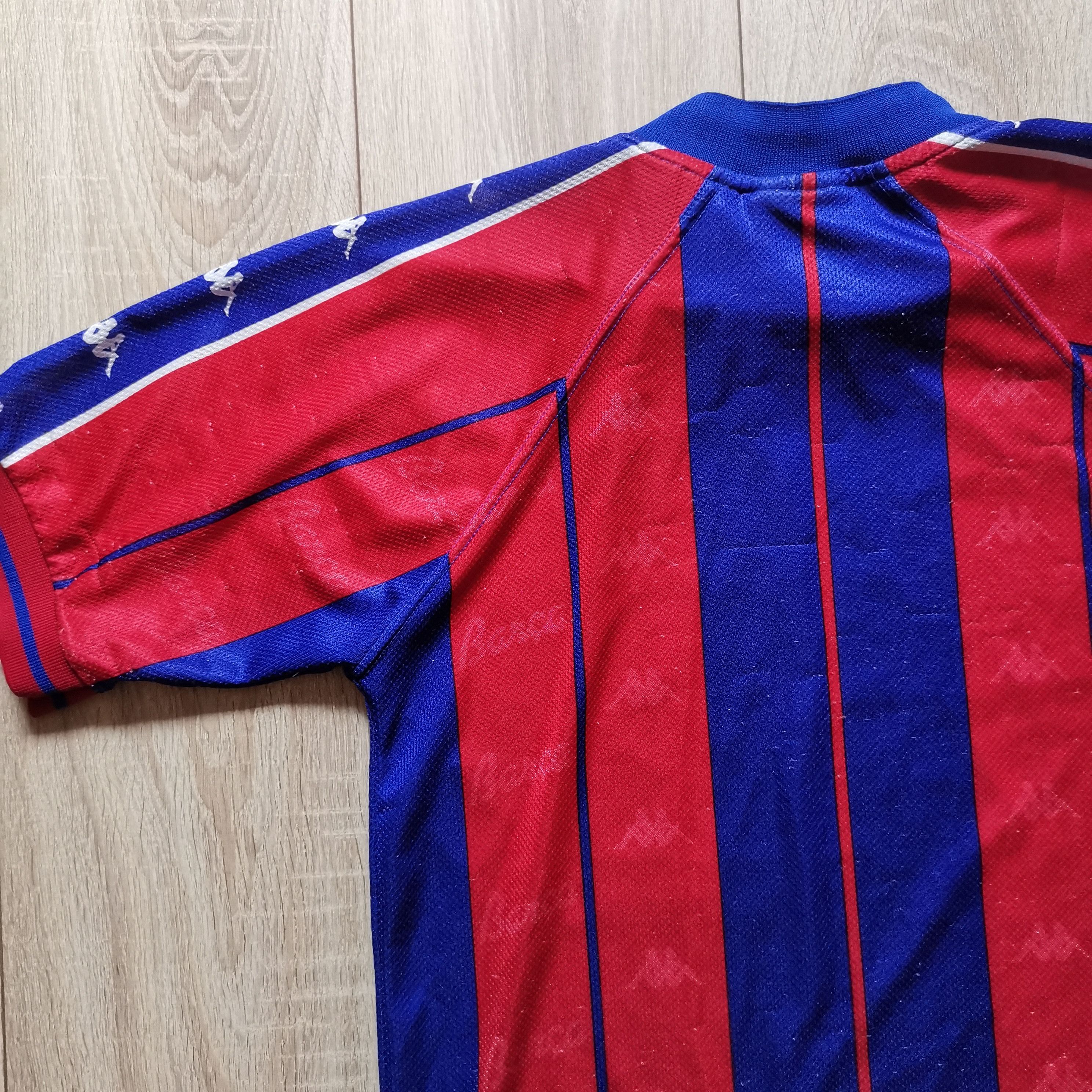 Kappa Kappa Barcelona 1997 1998 home jersey soccer football Size US S / EU 44-46 / 1 - 7 Thumbnail