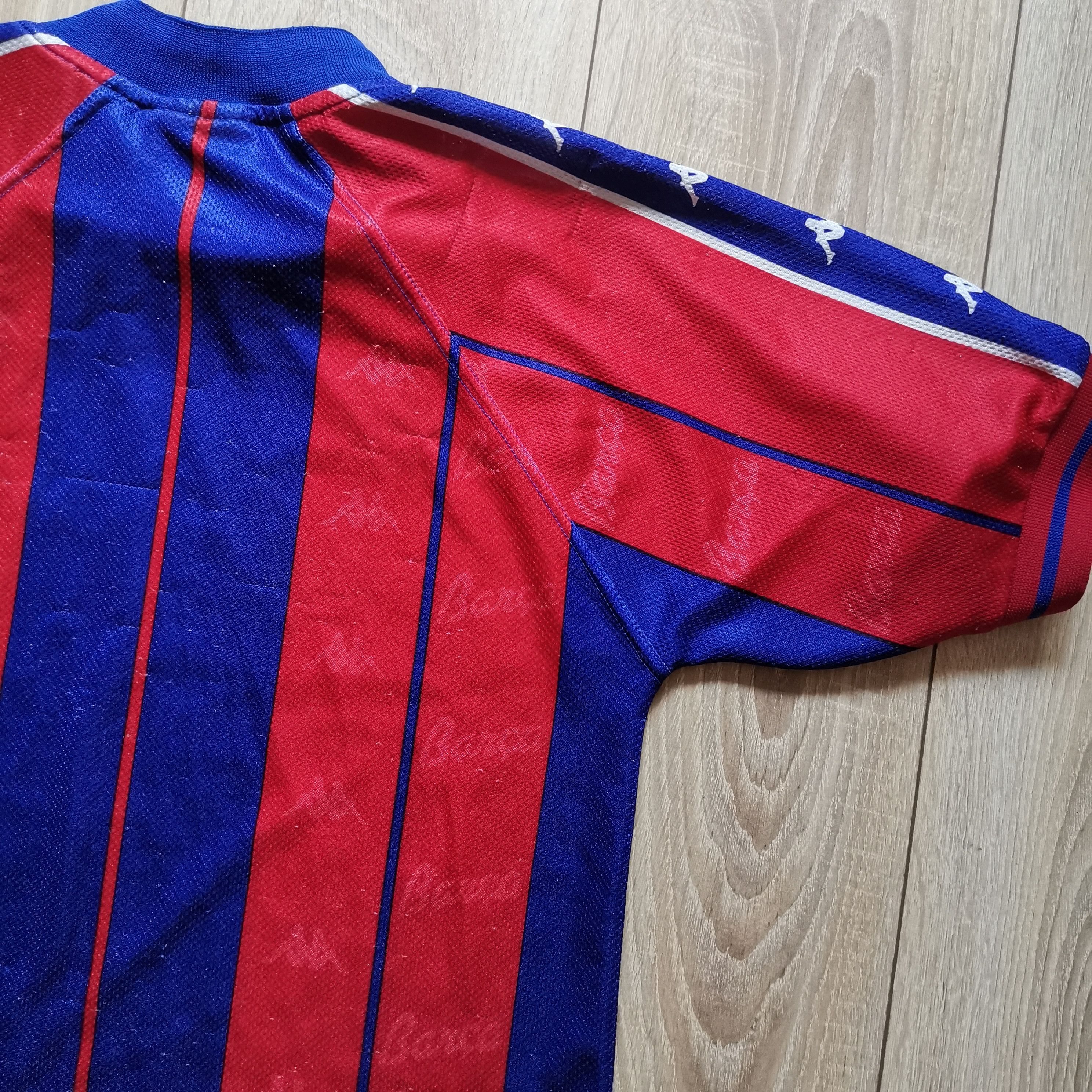 Kappa Kappa Barcelona 1997 1998 home jersey soccer football Size US S / EU 44-46 / 1 - 10 Thumbnail