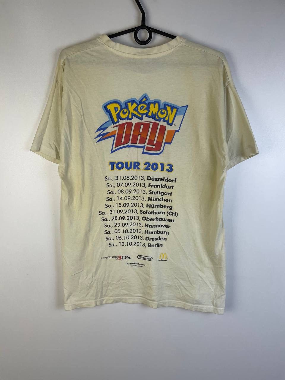 Vintage Pokémon day vintage t-shirt size M Size US M / EU 48-50 / 2 - 4 Thumbnail