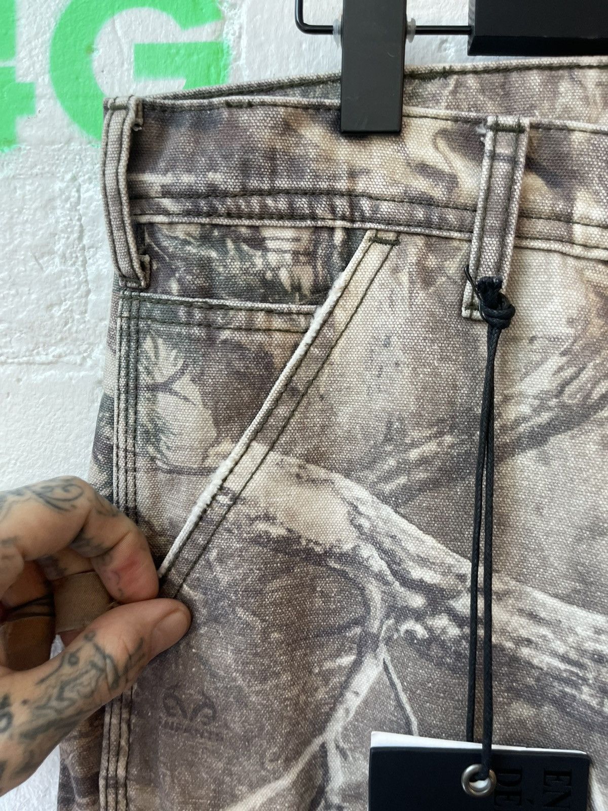 Enfants Riches Deprimes ERD THRASHED TREE CAMO Cargo JEANS PANTS sz36 BAGGY 4Gseller Size US 36 / EU 52 - 3 Thumbnail