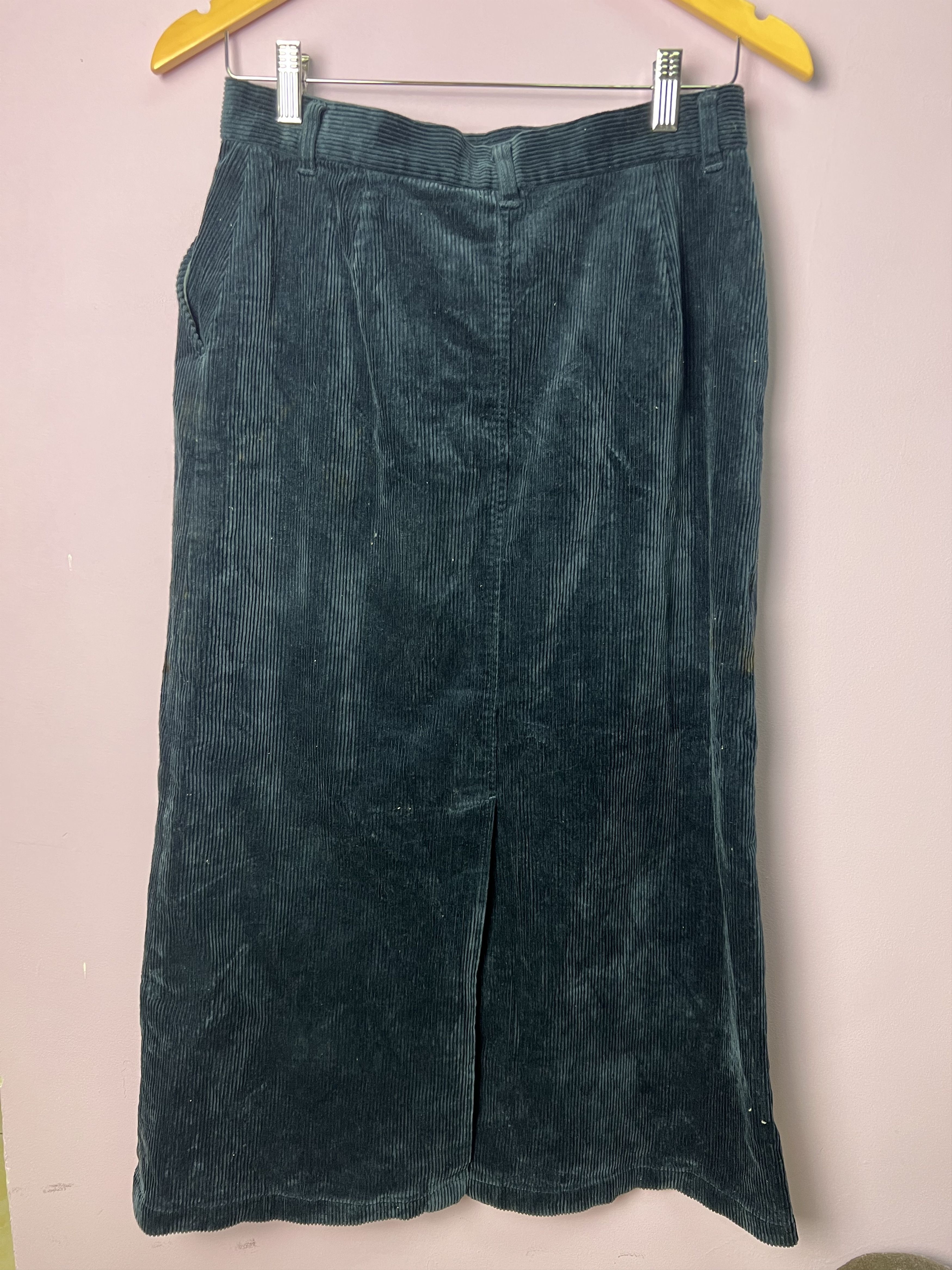 Uniqlo 🔥Rare Uniqlo Corduroy Midi Skirts Size 29" - 2 Thumbnail