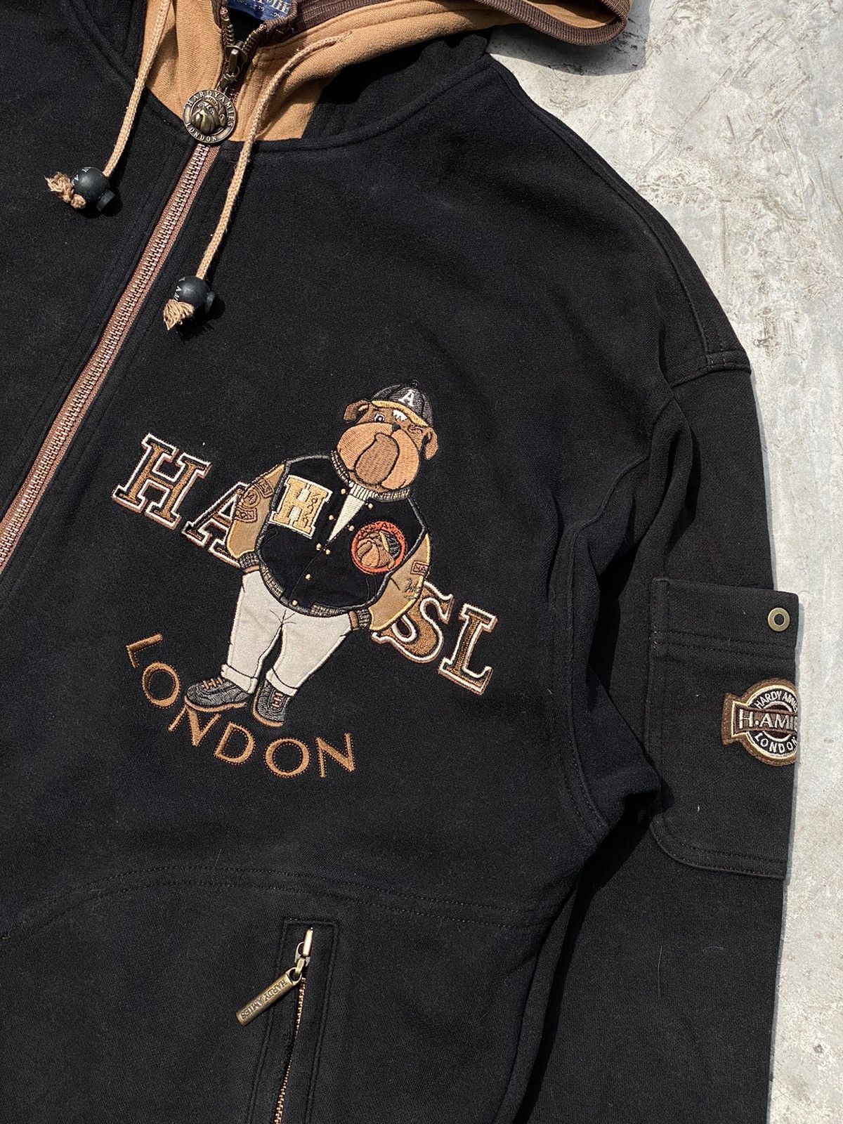 Hardy Amies Hardy Amies Sport London Embroidered Hoodies Size US L / EU 52-54 / 3 - 2 Thumbnail