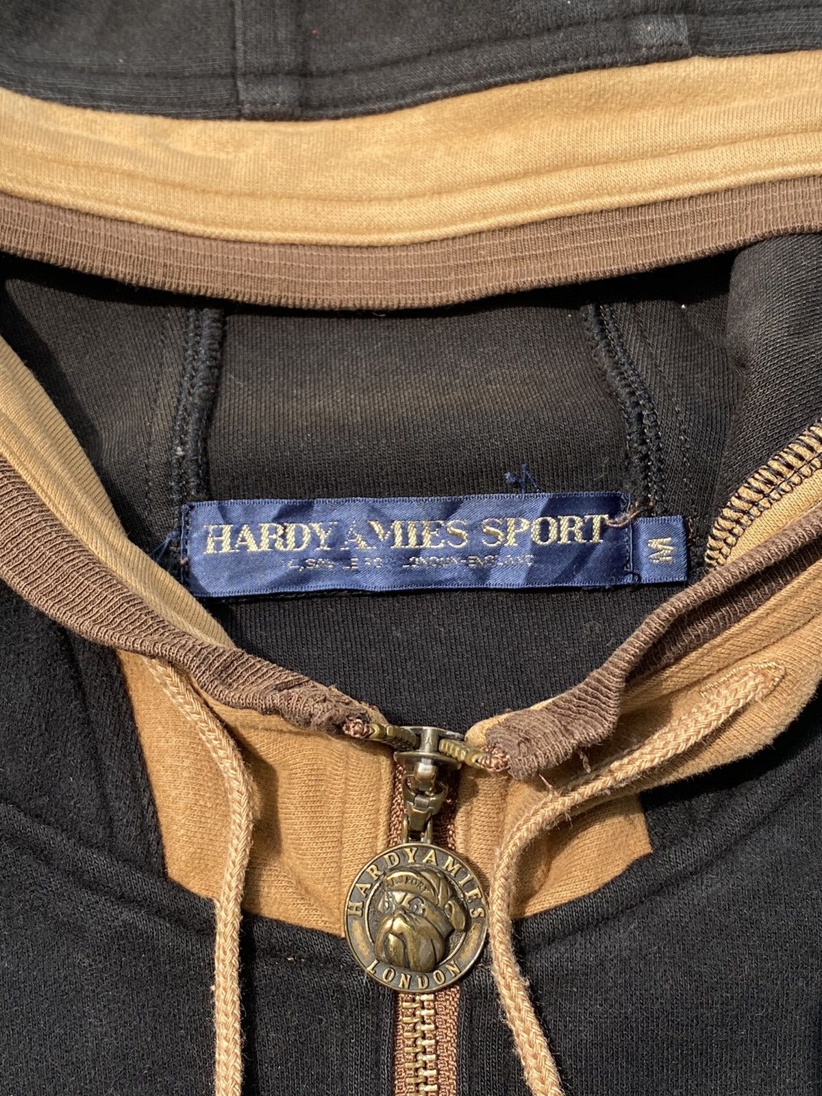 Hardy Amies Hardy Amies Sport London Embroidered Hoodies Size US L / EU 52-54 / 3 - 5 Thumbnail
