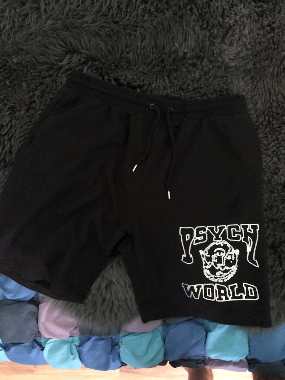 Other Psychworld RARE ComplexCon Exclusive Iridescent Shorts 2019 Size US 36 / EU 52 - 1 Preview