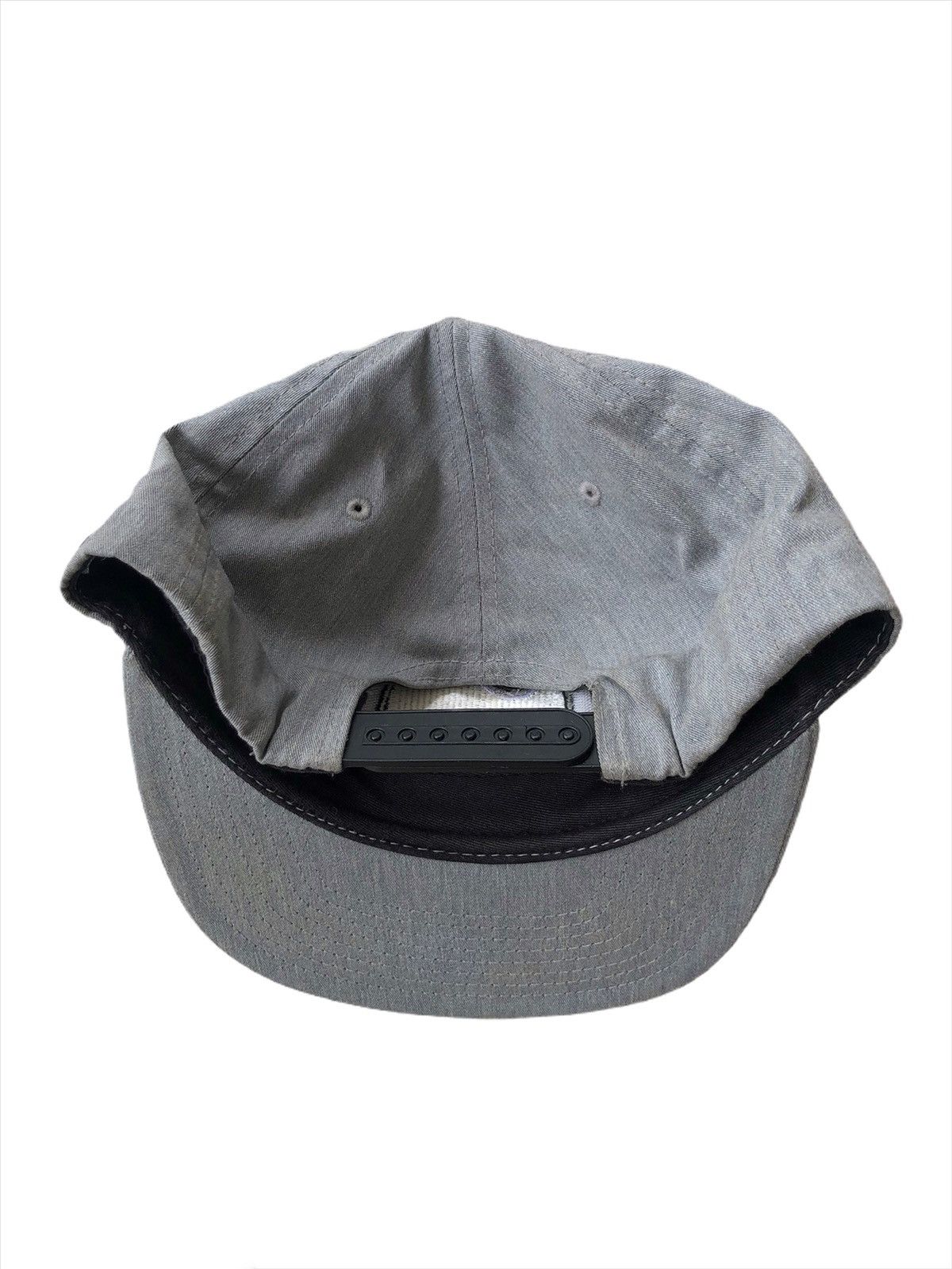 Stussy RARE🔥Stussy Eight Balls Heather Grey Snapback Cap Size ONE SIZE - 6 Thumbnail