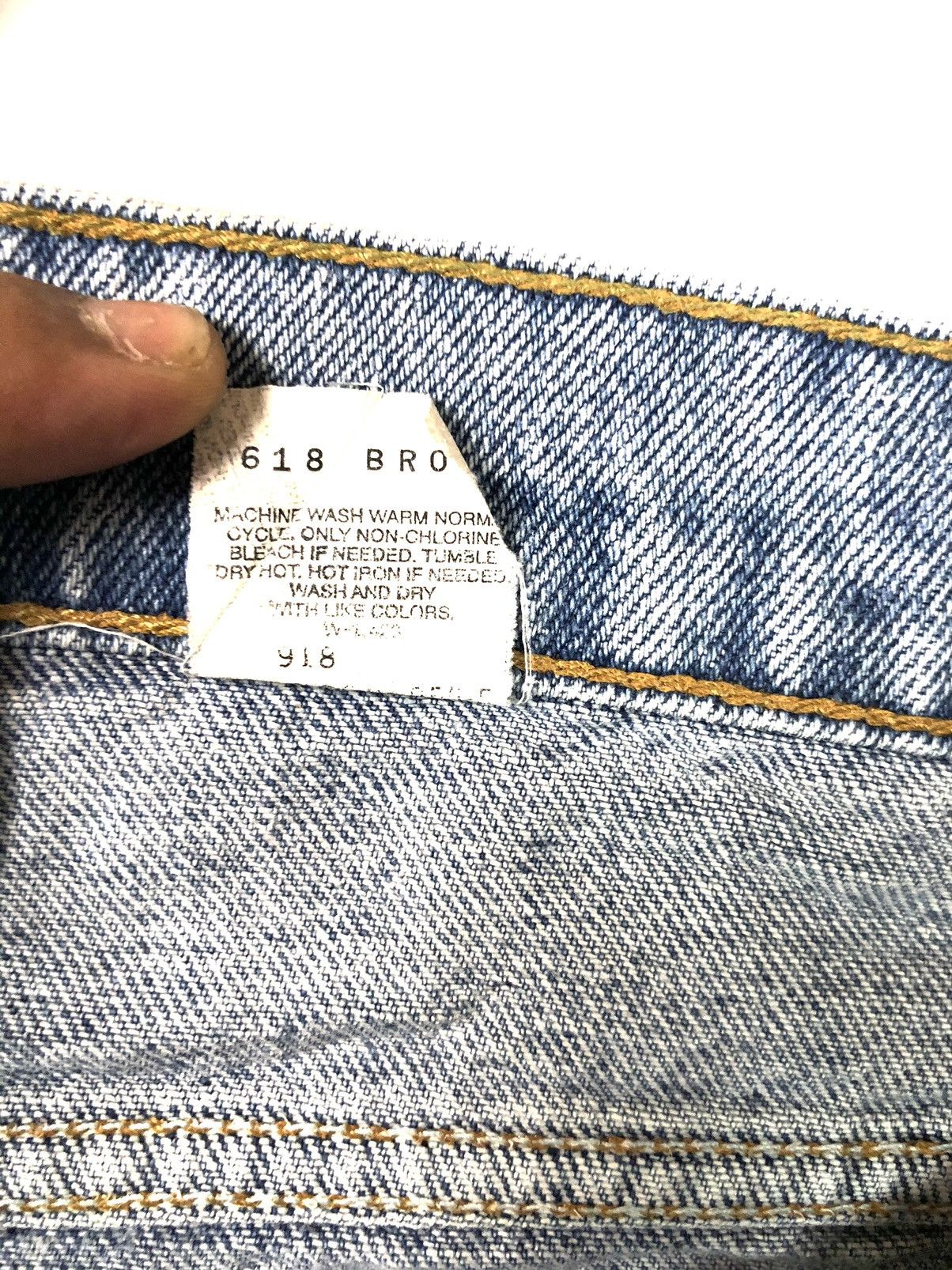 Levi's × Vintage VINTAGE 90s LEVIS 505 REGULAR FIT STRAIGHT LEG BLUE WASH Size US 36 / EU 52 - 12 Thumbnail