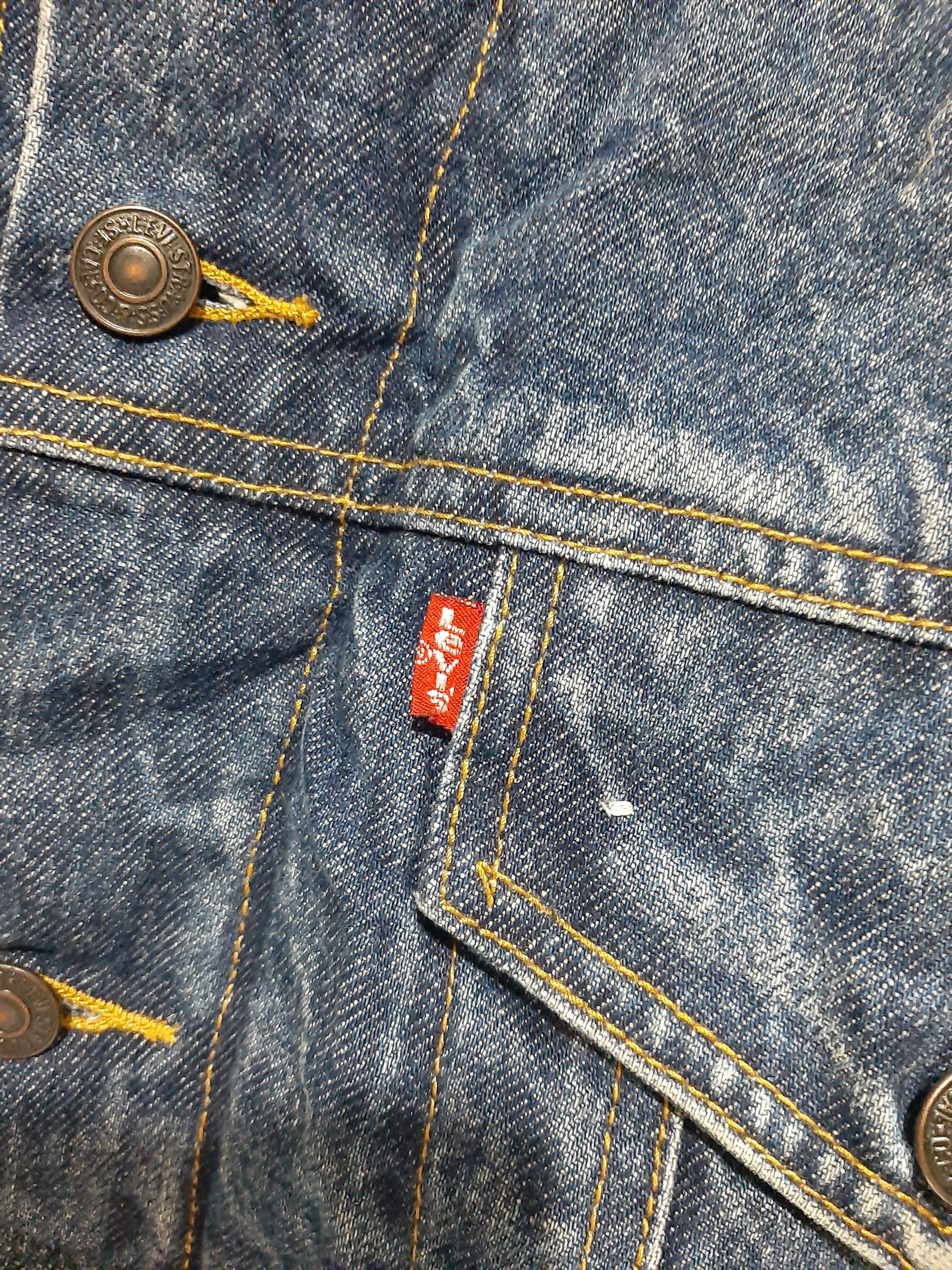 Levi's × Vintage VINTAGE 90s TRUCKER JACKET LEVI'S SLEEVE LESS SHERPA COLLAR Size US L / EU 52-54 / 3 - 2 Thumbnail