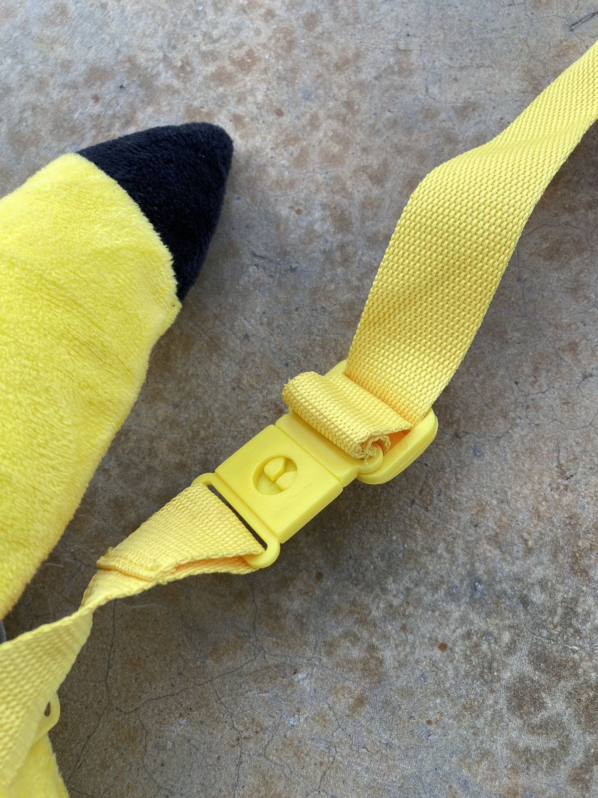 Pokemon Vintage Anime Pokemon Pikachu Cross Body Bag Size ONE SIZE - 6 Thumbnail