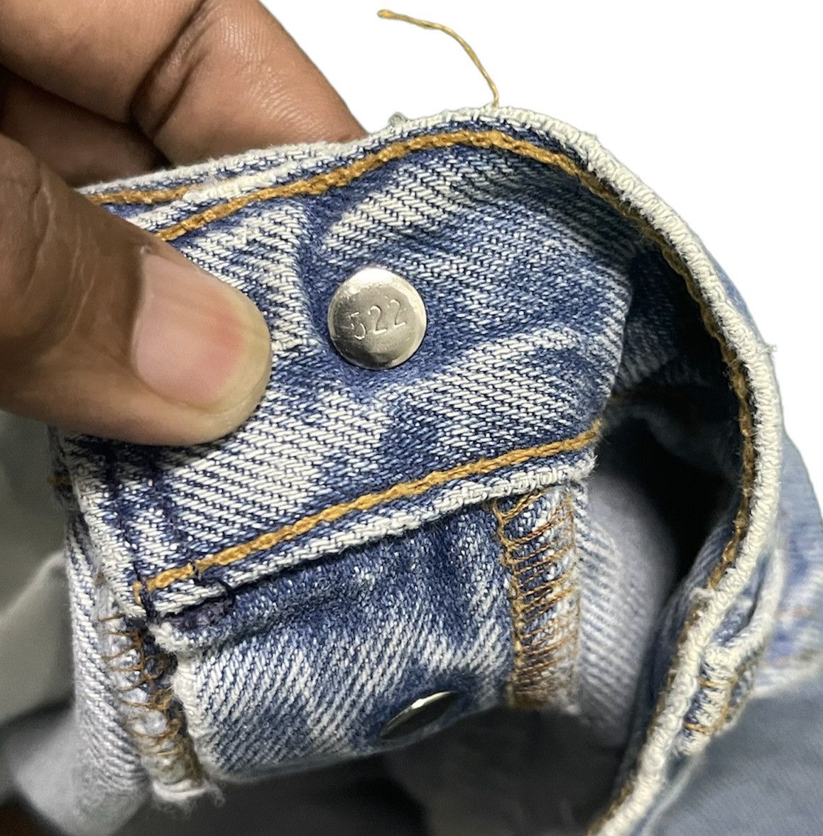 Levi's VINTAGE LEVI'S 501 xx 90s JEANS USA Size US 35 - 10 Thumbnail