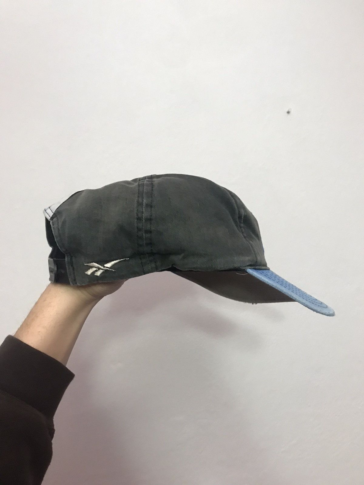 NBA × Reebok × Vintage Rare Reebok Vintage Shaq Attaq Hat Size ONE SIZE - 2 Thumbnail