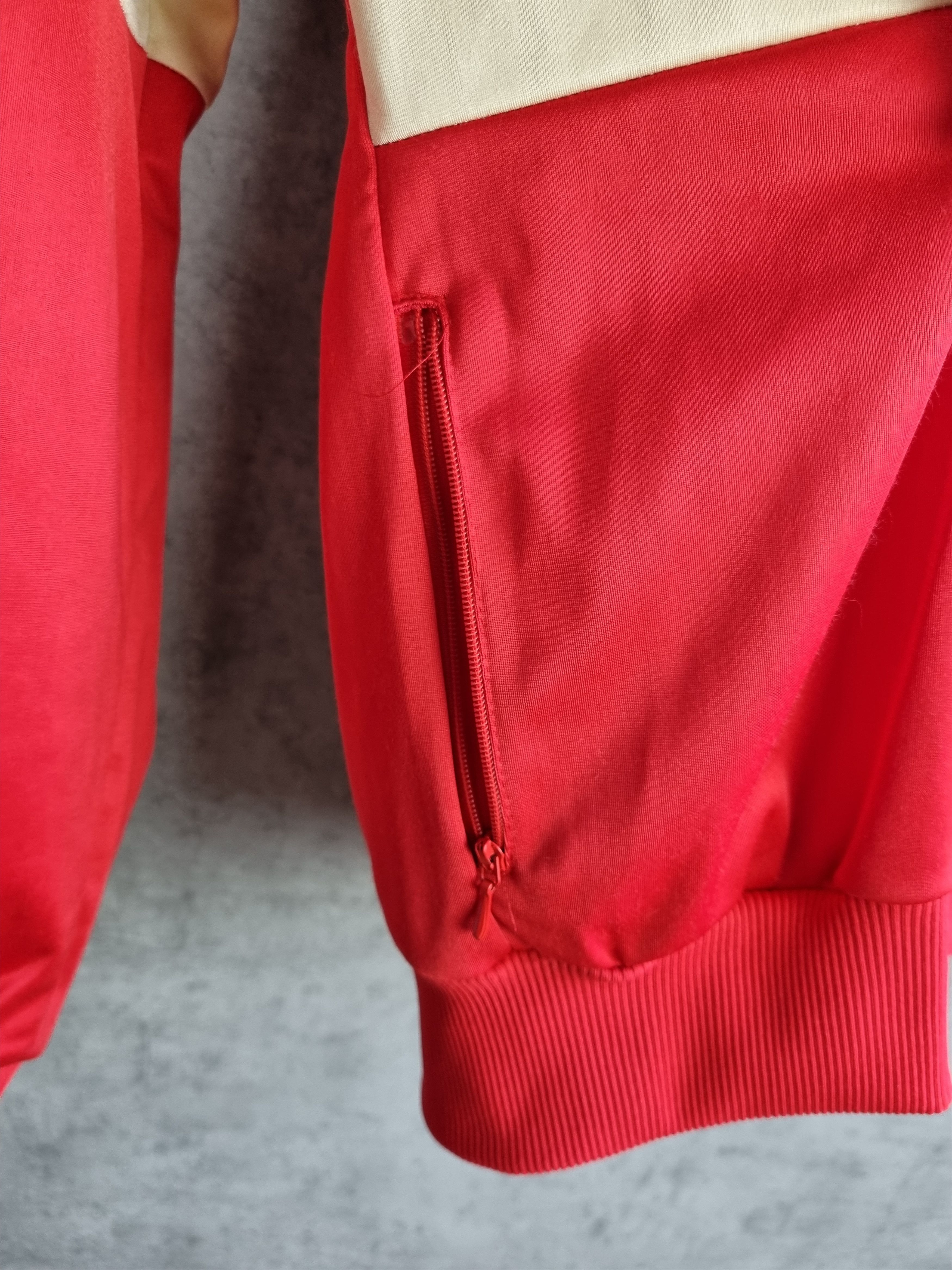 Nike × Vintage 80s Vintage NIKE full track suite Very Rare Find Size US S / EU 44-46 / 1 - 19 Thumbnail