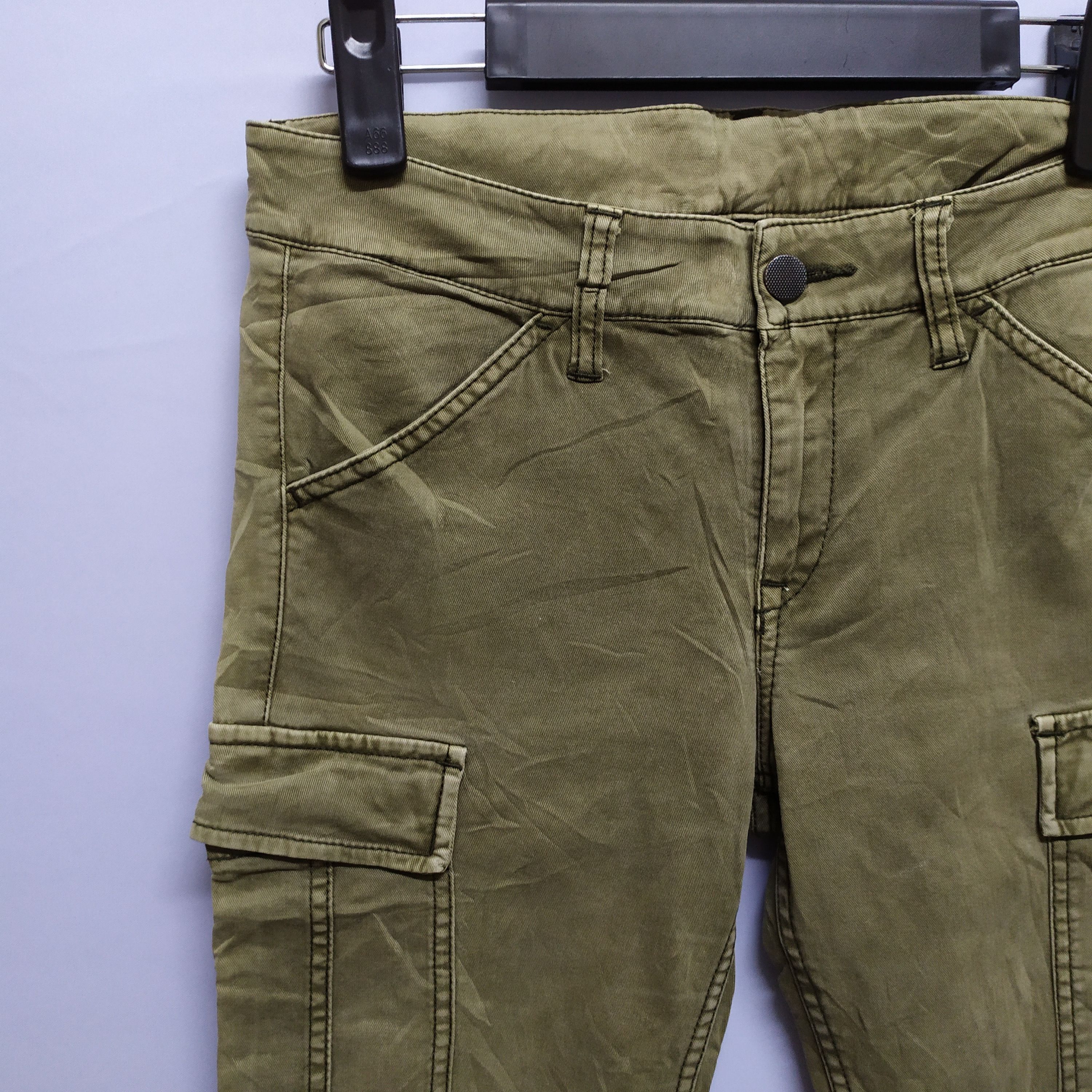 Japanese Brand JAPANESE BRAND SKINNY CARGO PANTS Size US 27 - 3 Thumbnail
