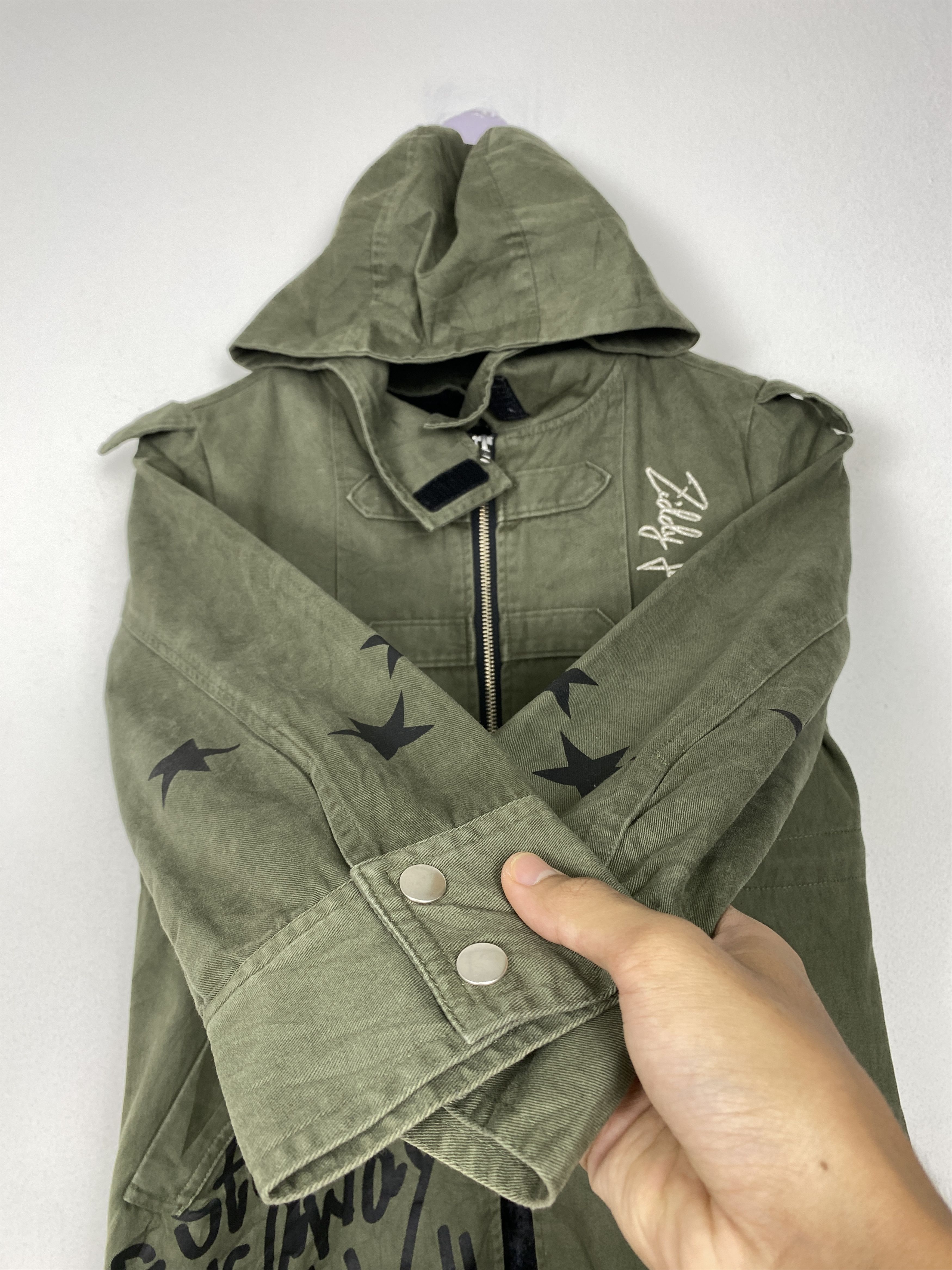 Japanese Brand Vintage Japanese Brand Hoodie Zip Up Parkas Jacket J1541 Size US S / EU 44-46 / 1 - 6 Thumbnail