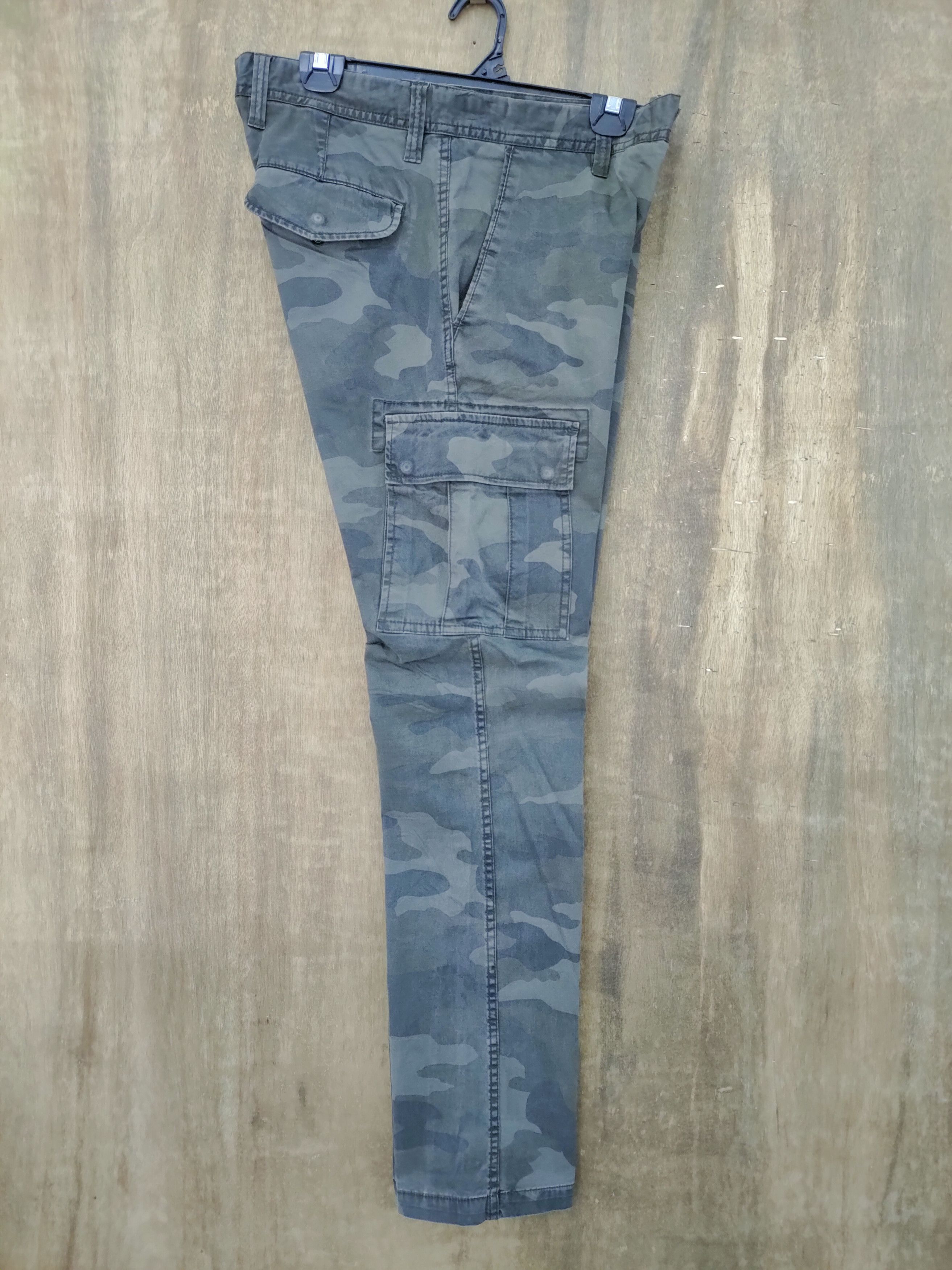 Japanese Brand JAPANESE BRAND CAMO CARGO PANTS Size US 33 - 12 Thumbnail