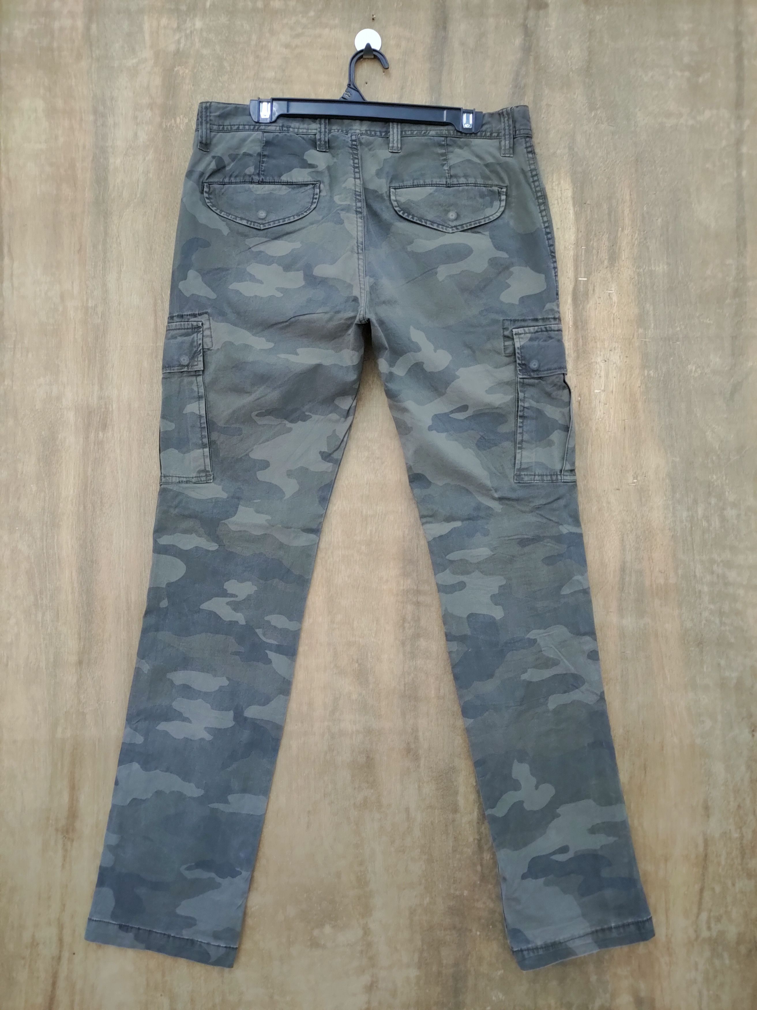 Japanese Brand JAPANESE BRAND CAMO CARGO PANTS Size US 33 - 9 Thumbnail