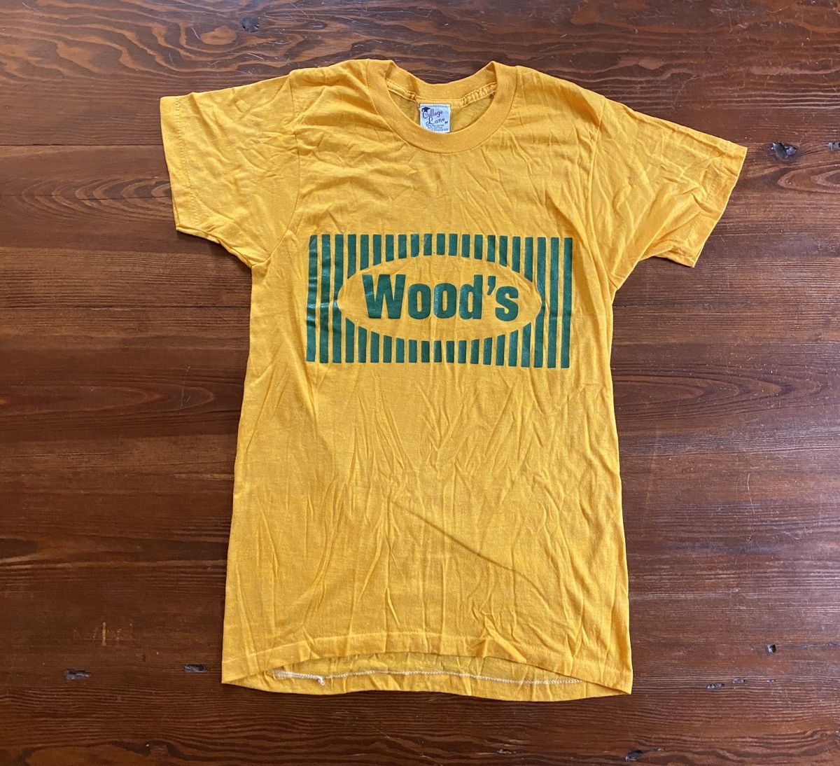Vintage Vintage 80’s Wood’s College Lane Thin Single Stitch Tee Size US S / EU 44-46 / 1 - 1 Thumbnail