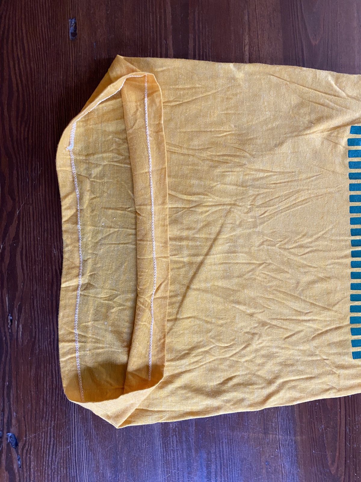 Vintage Vintage 80’s Wood’s College Lane Thin Single Stitch Tee Size US S / EU 44-46 / 1 - 14 Thumbnail