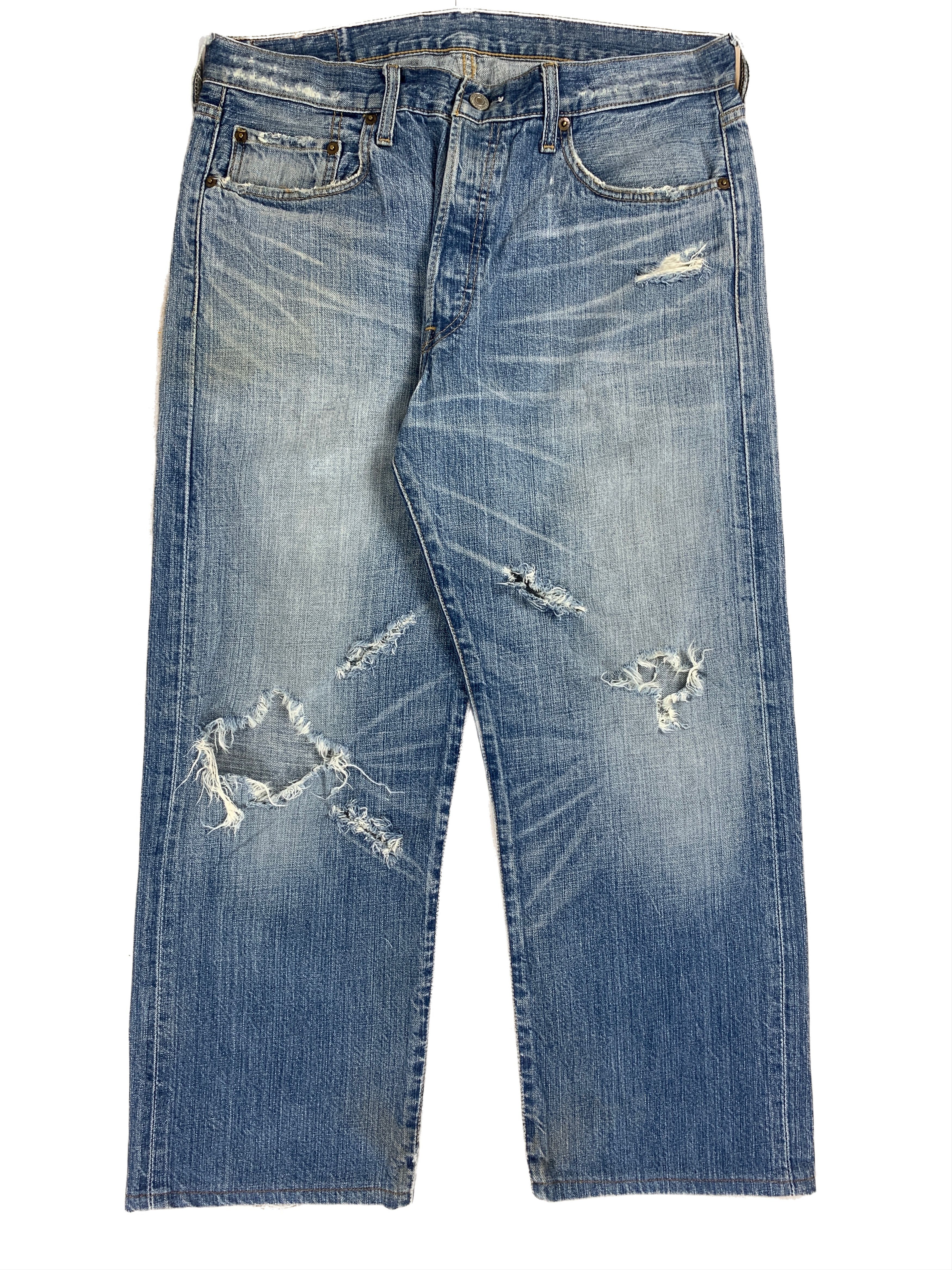 Levi's Vintage LEVI'S 501 Distressed Faded Jeans P0067 Size US 34 / EU 50 - 1 Thumbnail