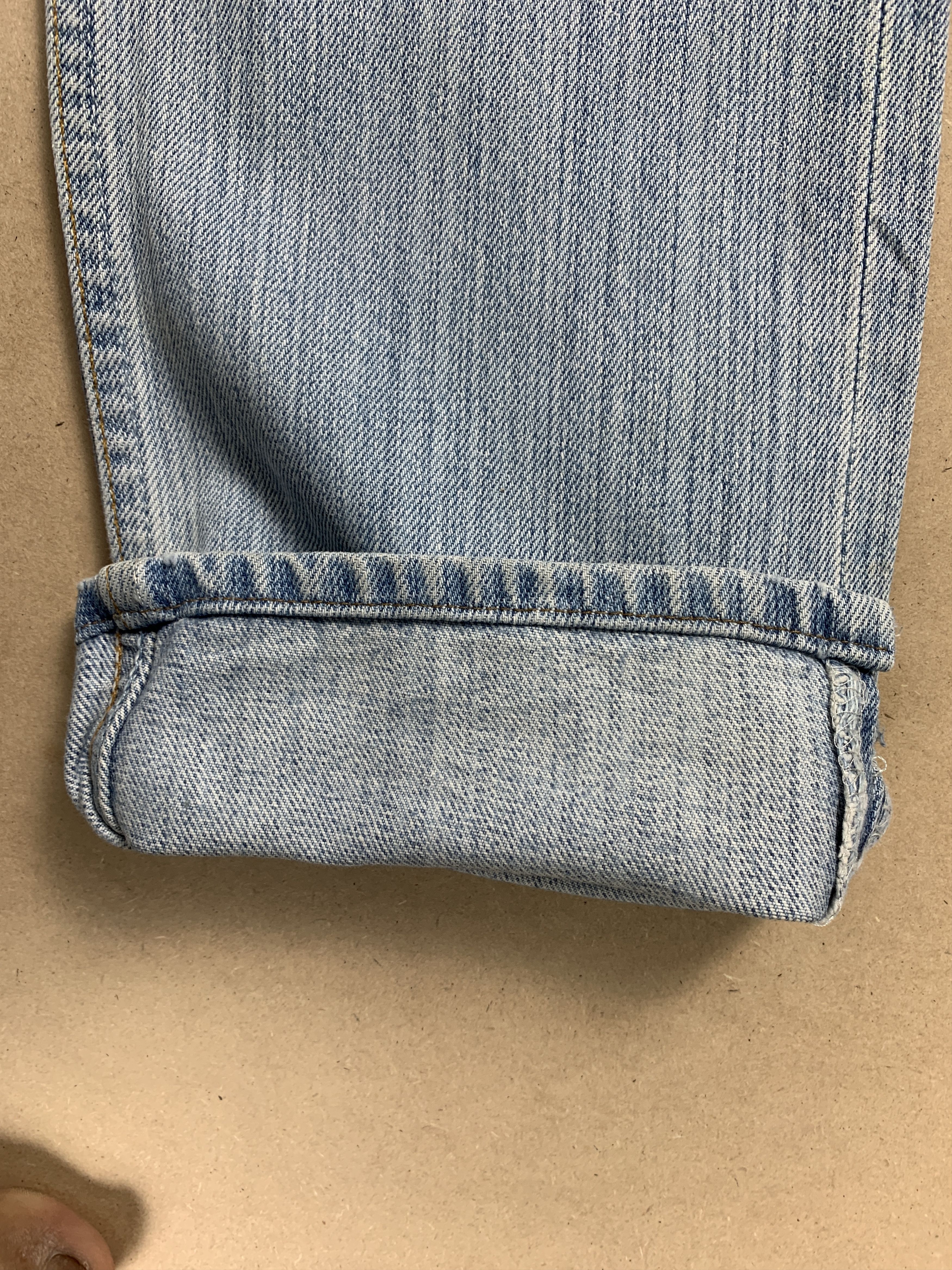 Levi's × Vintage Vintage LEVI'S 501 Distressed Faded Light wash Jeans Size US 26 / EU 42 - 4 Thumbnail