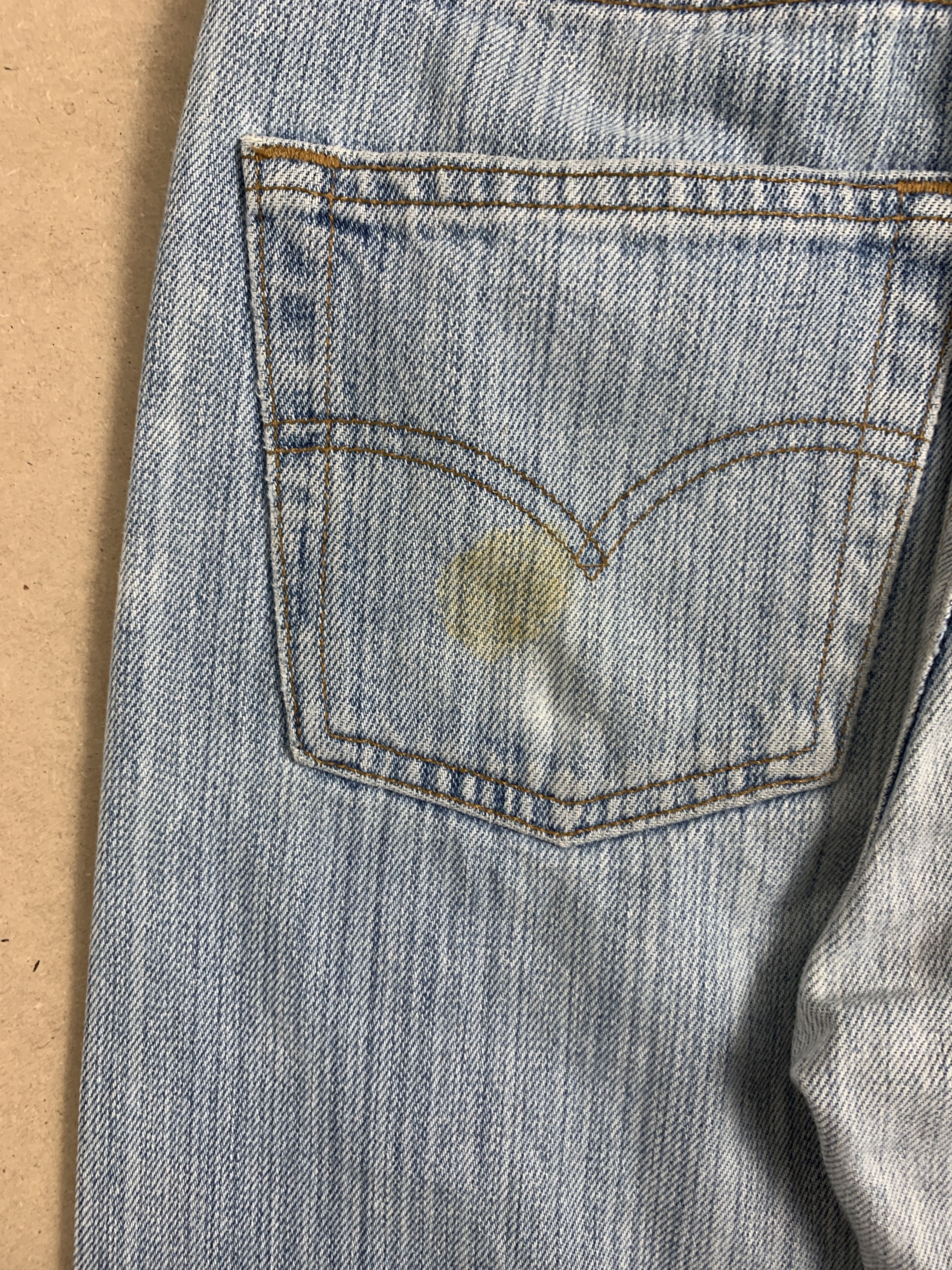 Levi's × Vintage Vintage LEVI'S 501 Distressed Faded Light wash Jeans Size US 26 / EU 42 - 10 Thumbnail