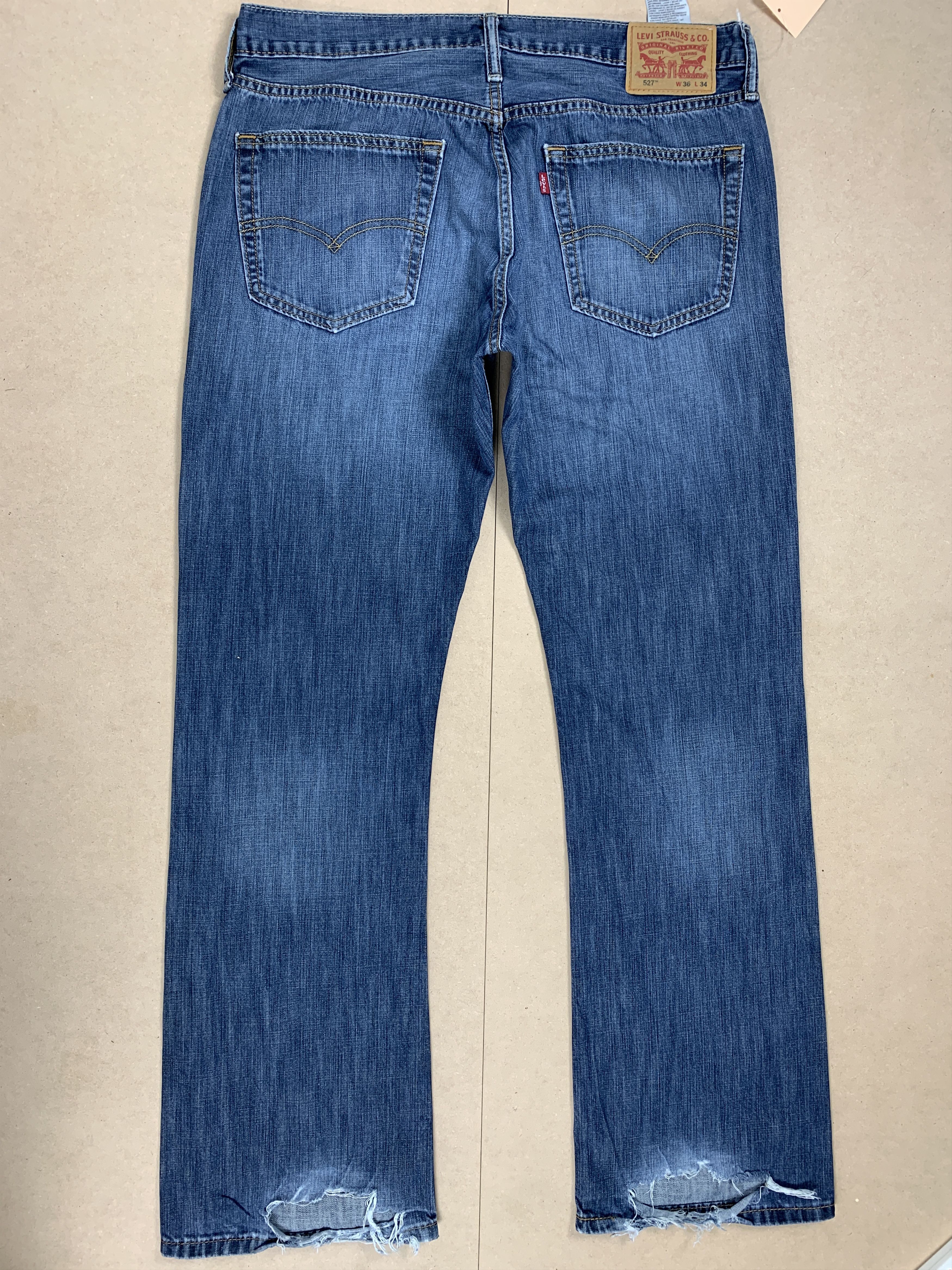 Levi's Vintage LEVI'S 527 Flared Bootcut Faded Mid Blue Jeans Size US 35 - 5 Thumbnail