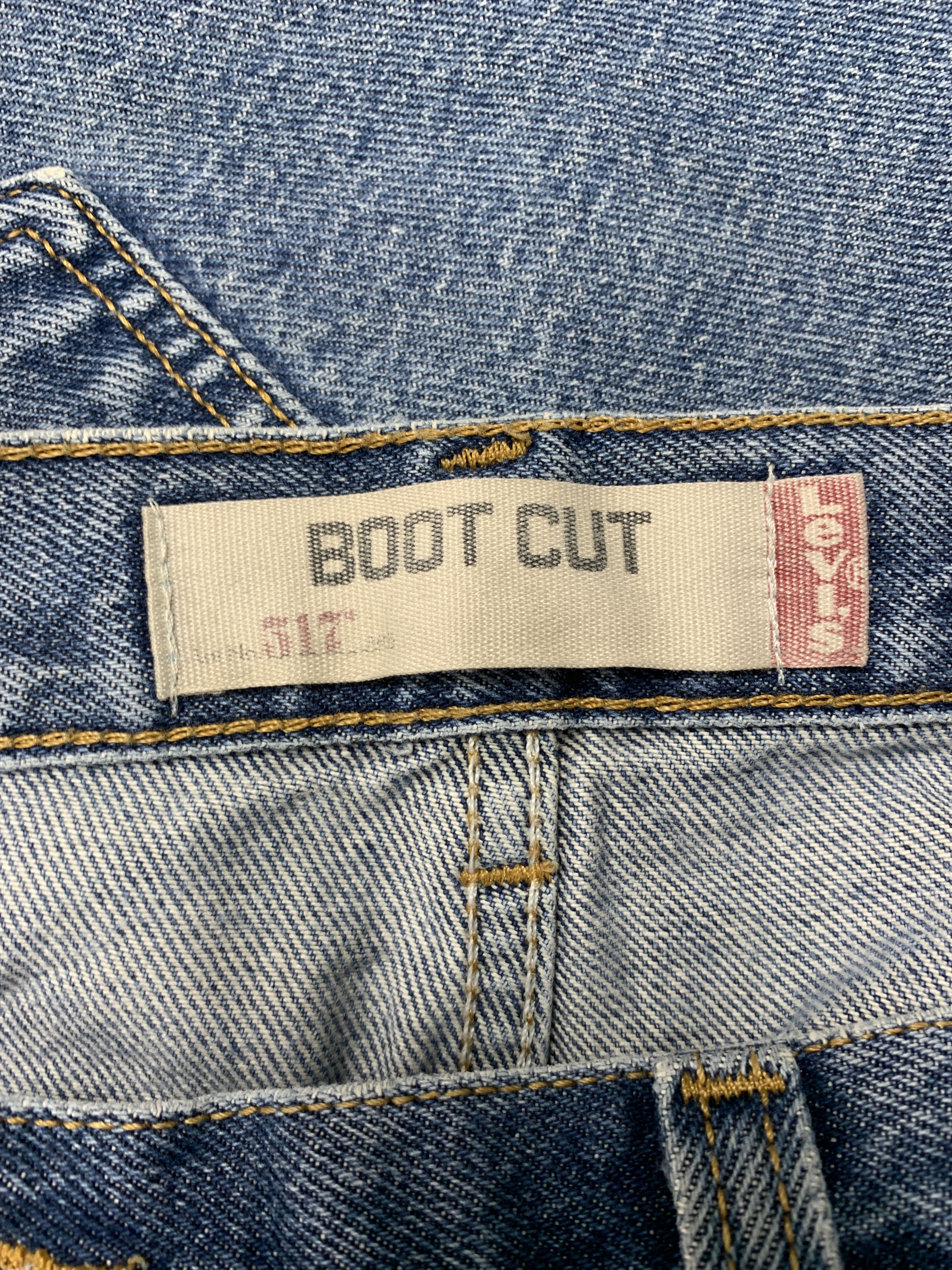 Levi's Vintage LEVI'S 517 Flared Bootcut Distressed Jeans P0360 Size US 36 / EU 52 - 15 Thumbnail
