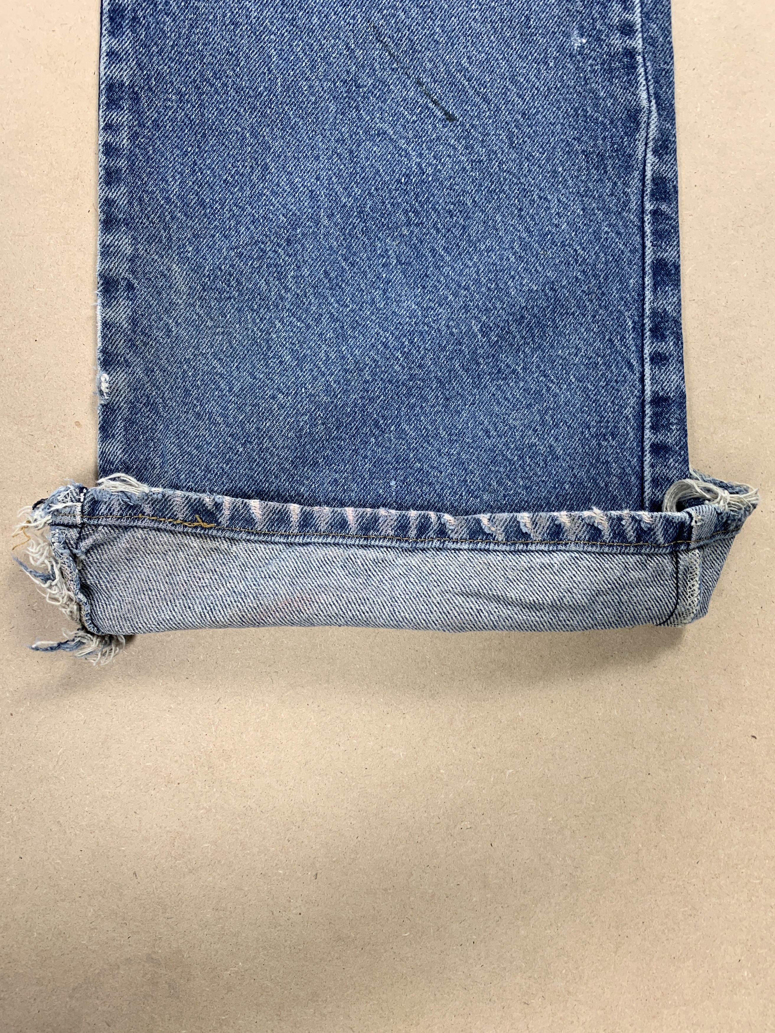 Levi's Vintage LEVI'S 517 Flared Bootcut Distressed Jeans P0360 Size US 36 / EU 52 - 7 Thumbnail