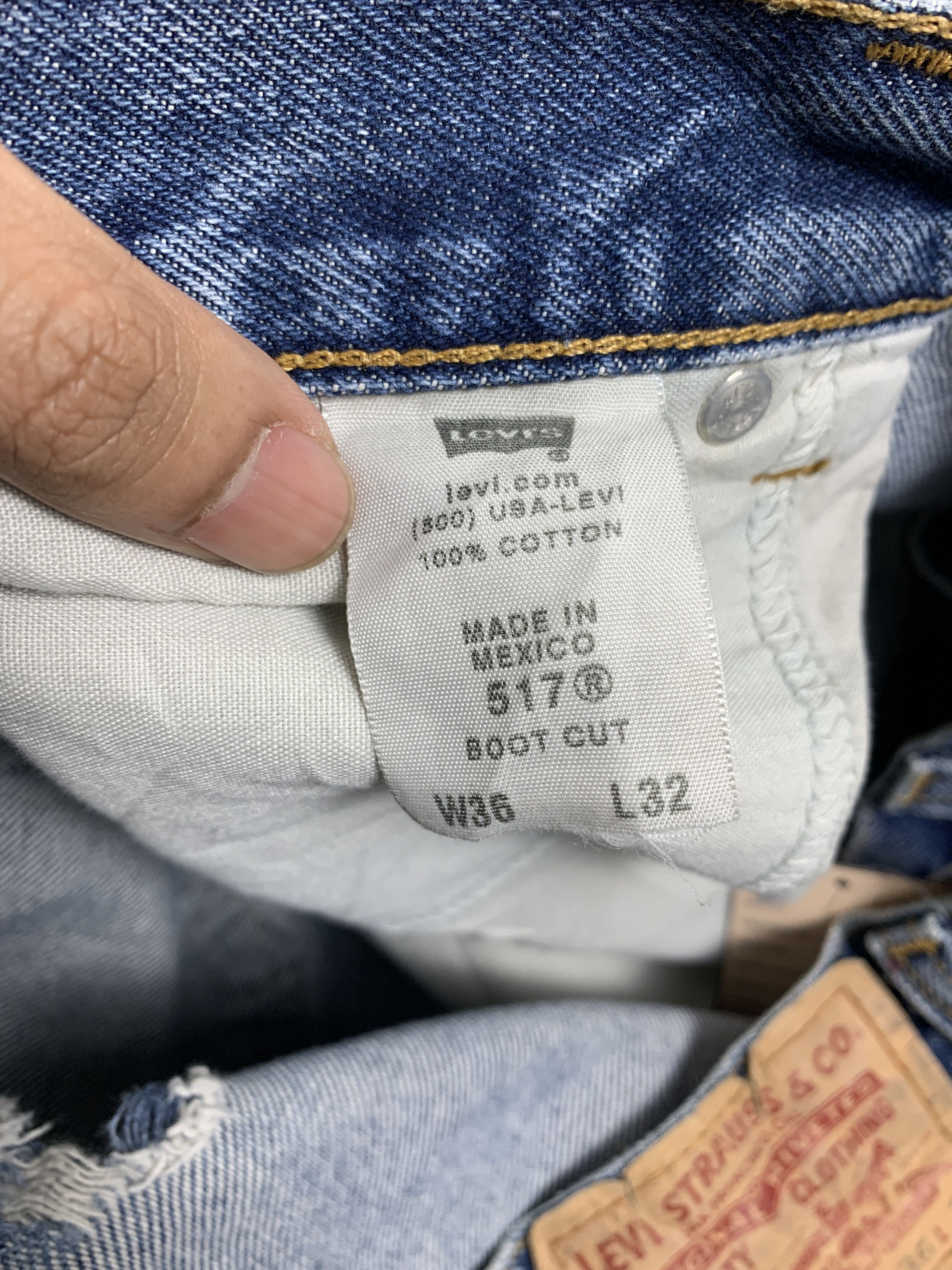Levi's Vintage LEVI'S 517 Flared Bootcut Distressed Jeans P0360 Size US 36 / EU 52 - 17 Thumbnail