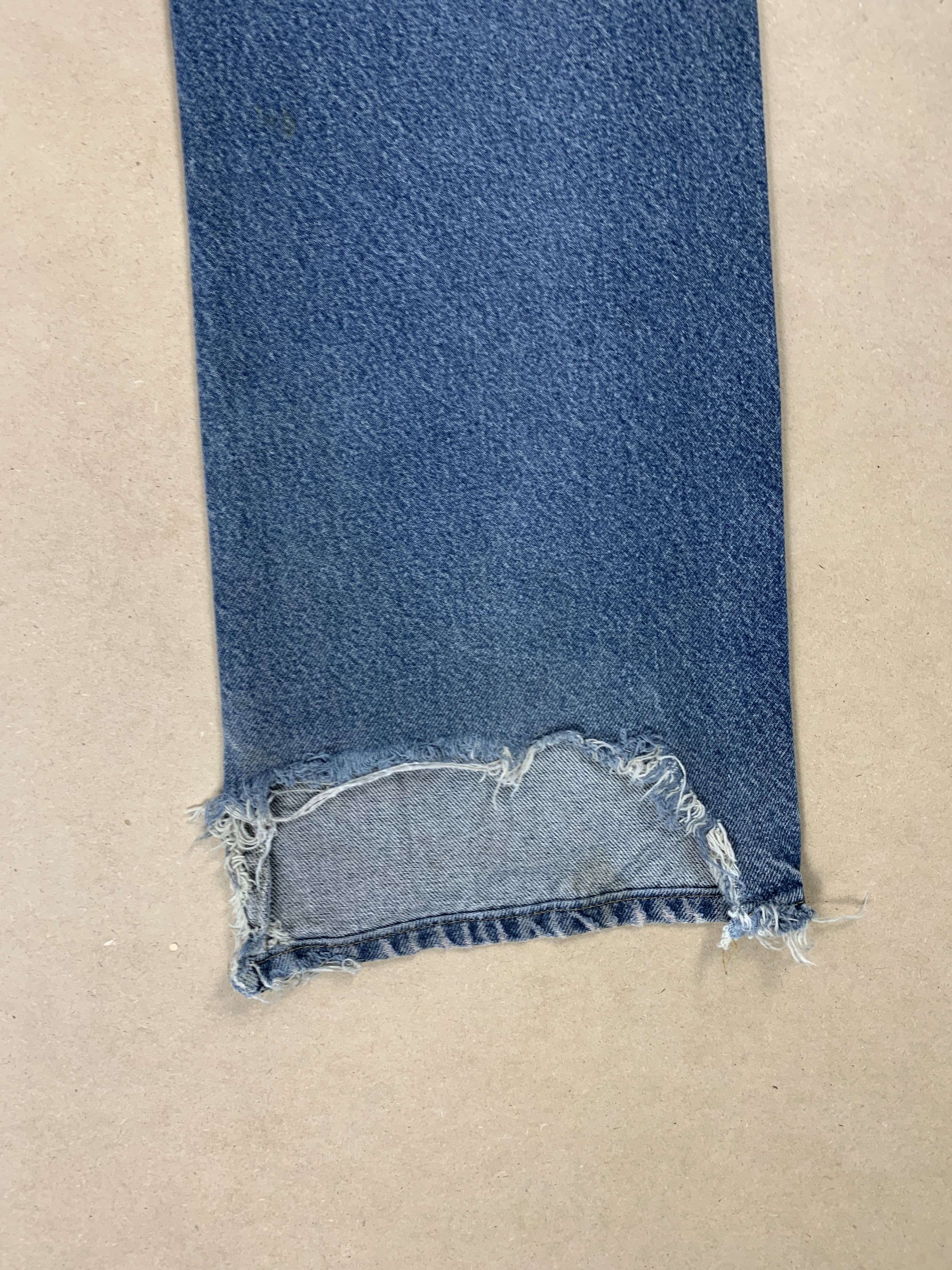 Levi's Vintage LEVI'S 517 Flared Bootcut Distressed Jeans P0360 Size US 36 / EU 52 - 10 Thumbnail