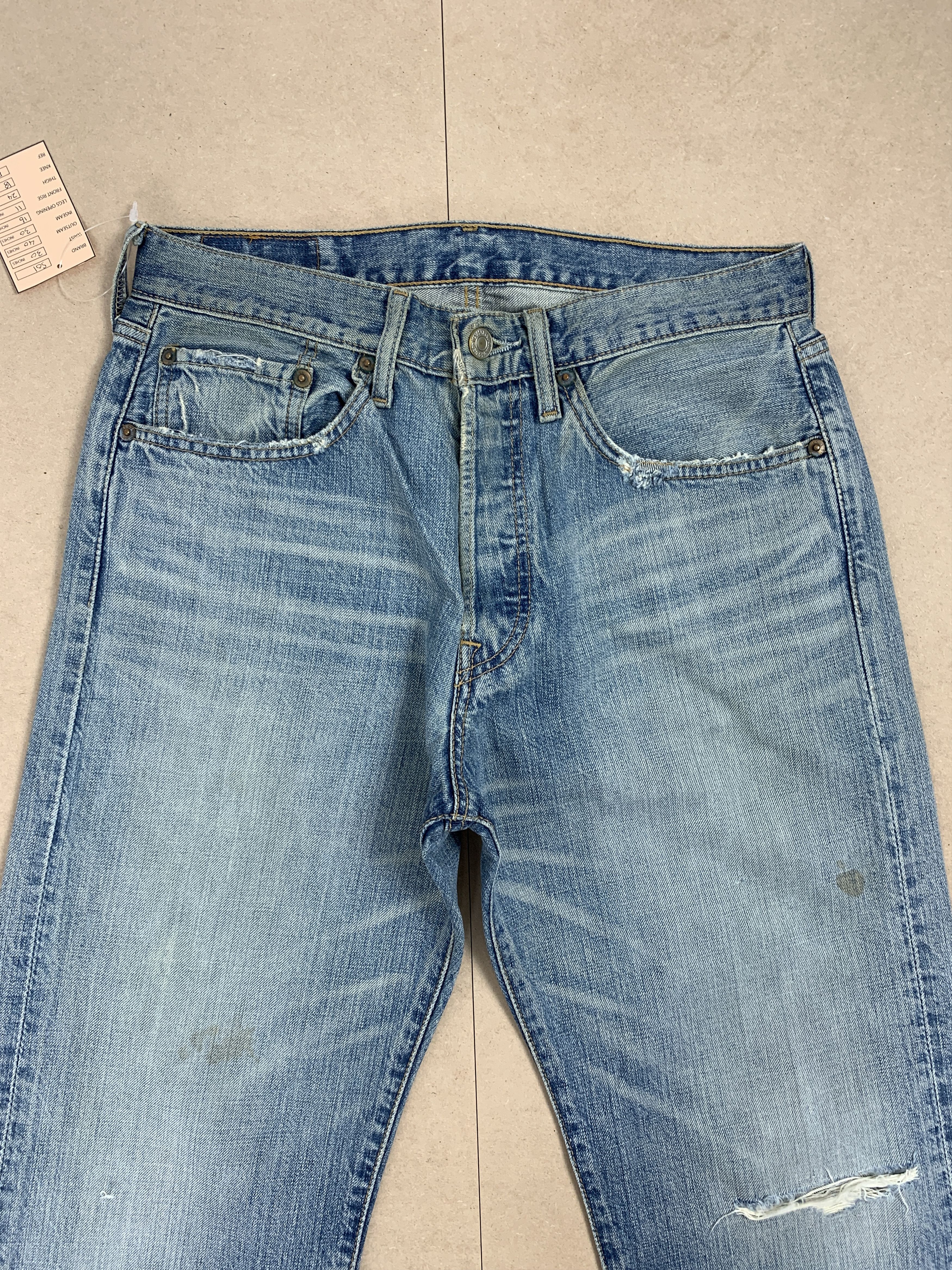Levi's Vintage Y2K LEVI'S 501 Distressed Faded Mid Wash Jeans P0129 Size US 30 / EU 46 - 2 Thumbnail