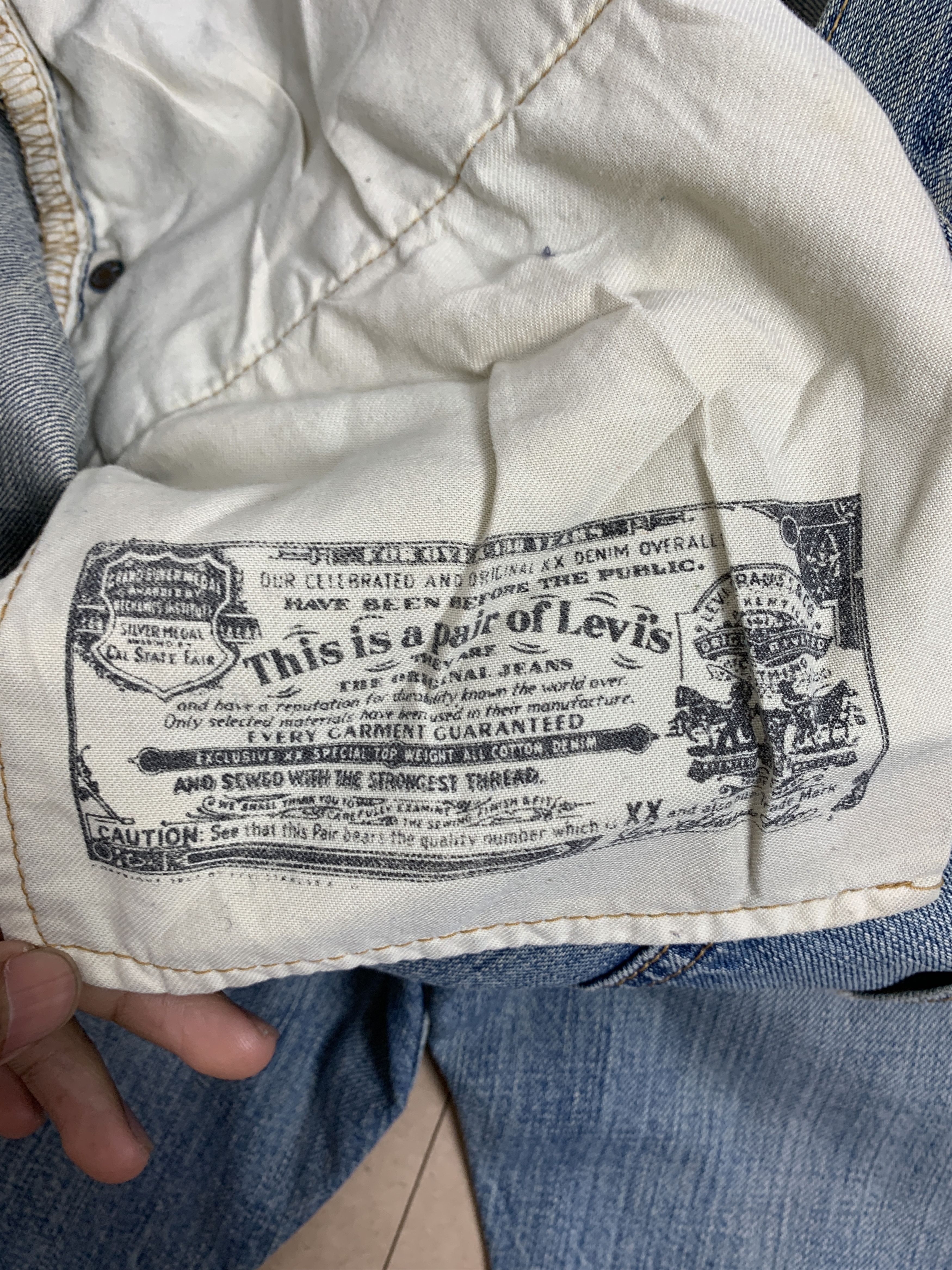 Levi's Vintage Y2K LEVI'S 501 Distressed Faded Mid Wash Jeans P0129 Size US 30 / EU 46 - 12 Thumbnail