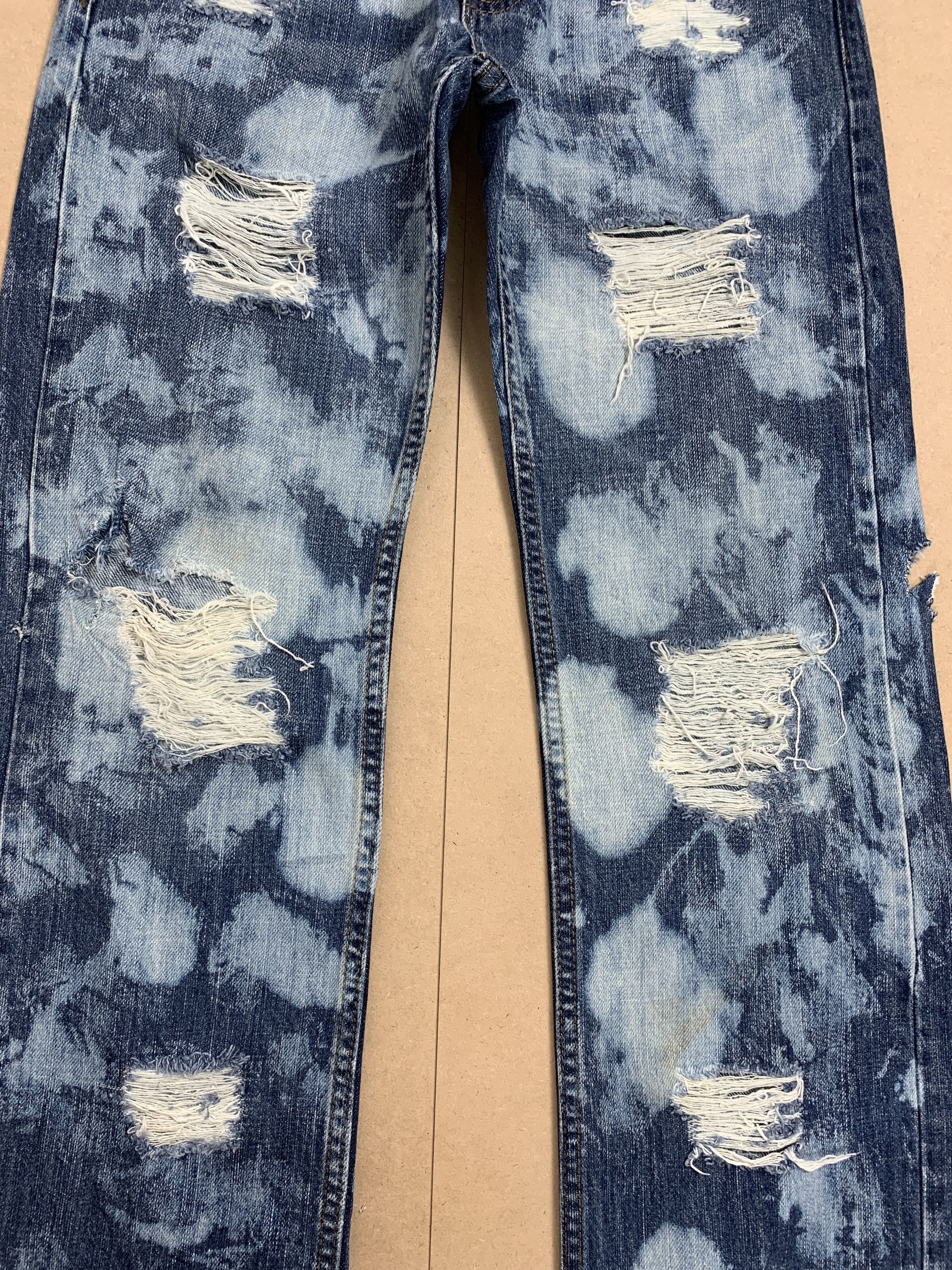 Levi's Vintage LEVI'S 505 Distressed Faded Jeans P0231 Size US 26 / EU 42 - 6 Thumbnail