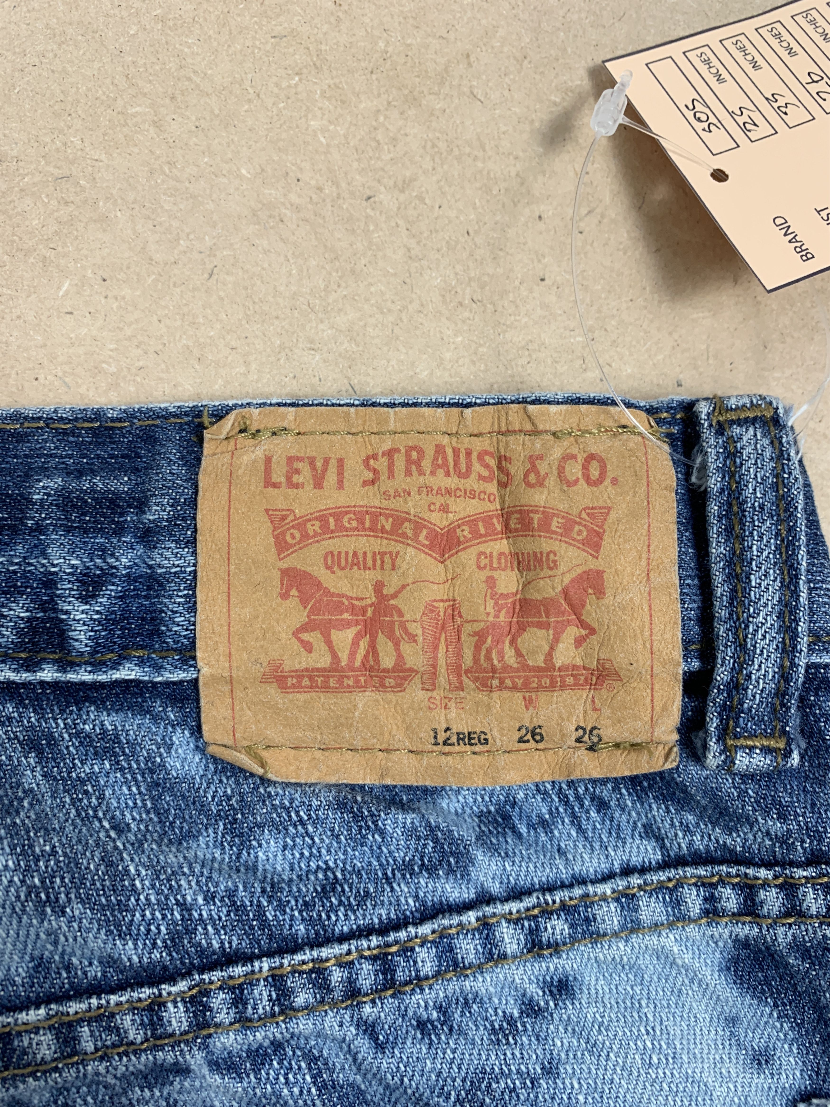 Levi's Vintage LEVI'S 505 Distressed Faded Jeans P0231 Size US 26 / EU 42 - 12 Thumbnail