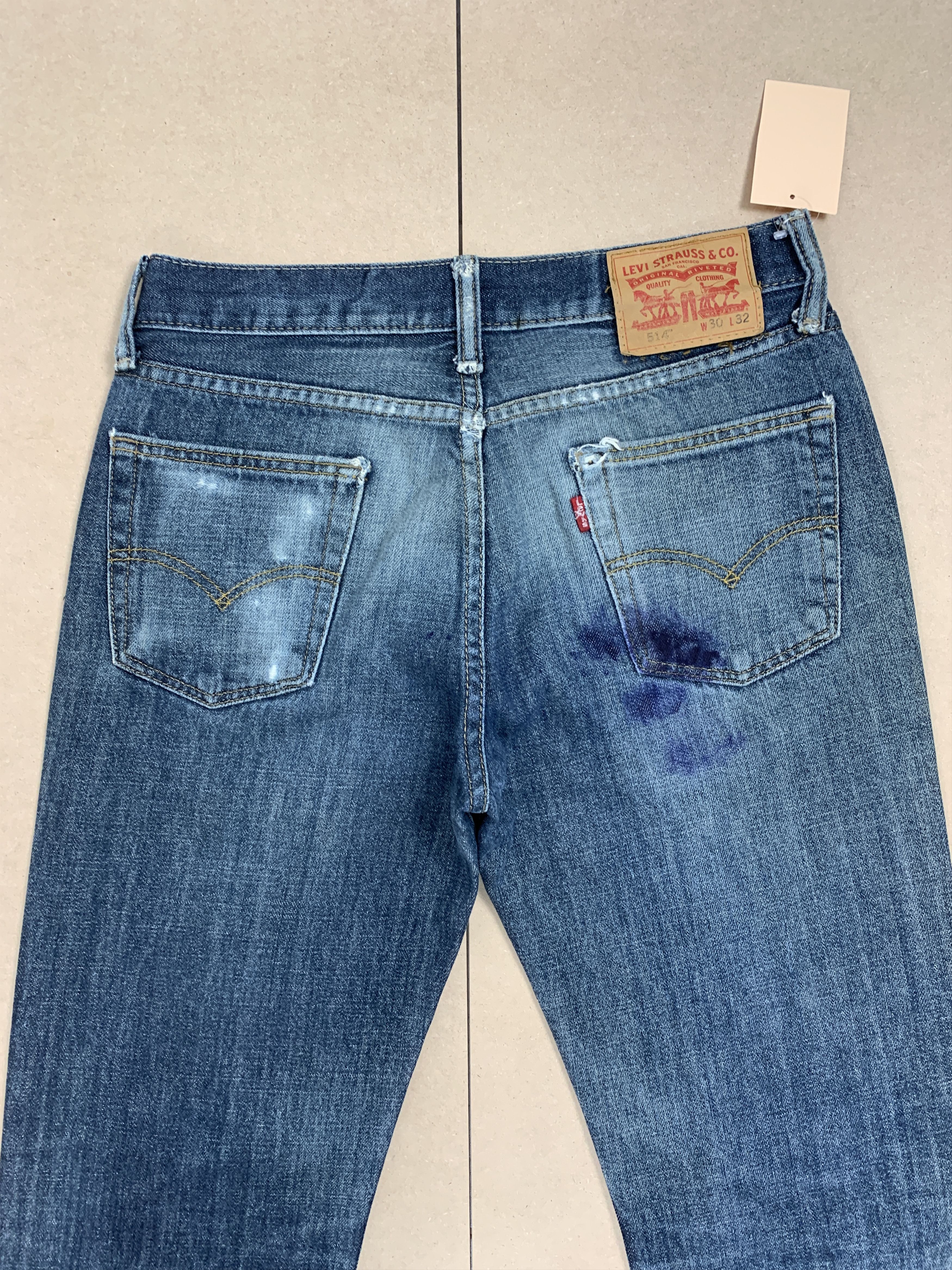 Levi's × Vintage Vintage Levis 514 Distressed Faded Mid Wash Jeans Size US 31 - 8 Thumbnail