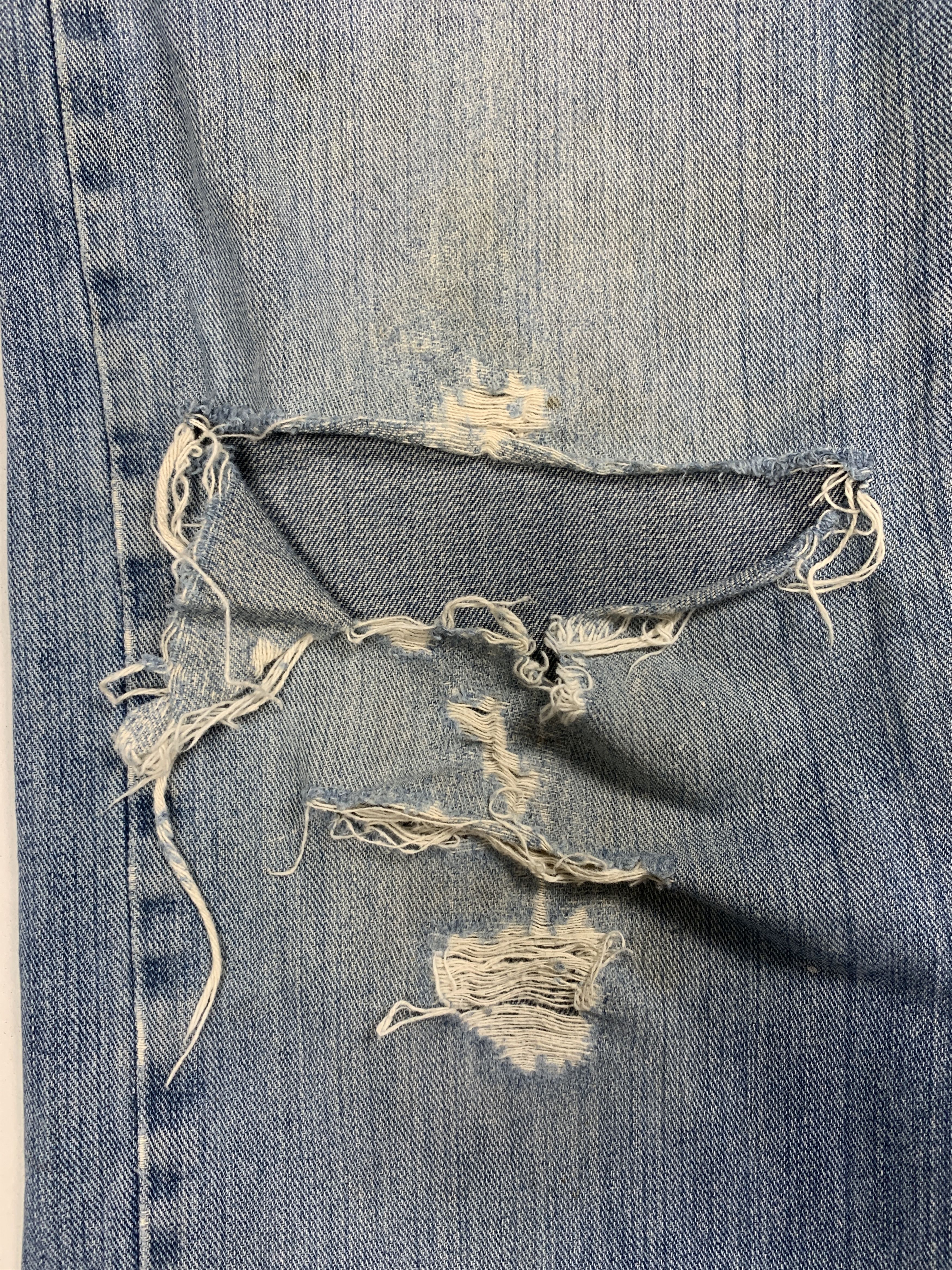 Levi's × Vintage Vintage LEVI'S 505 Distressed Faded Mid Wash Blue Jeans Size US 34 / EU 50 - 12 Thumbnail